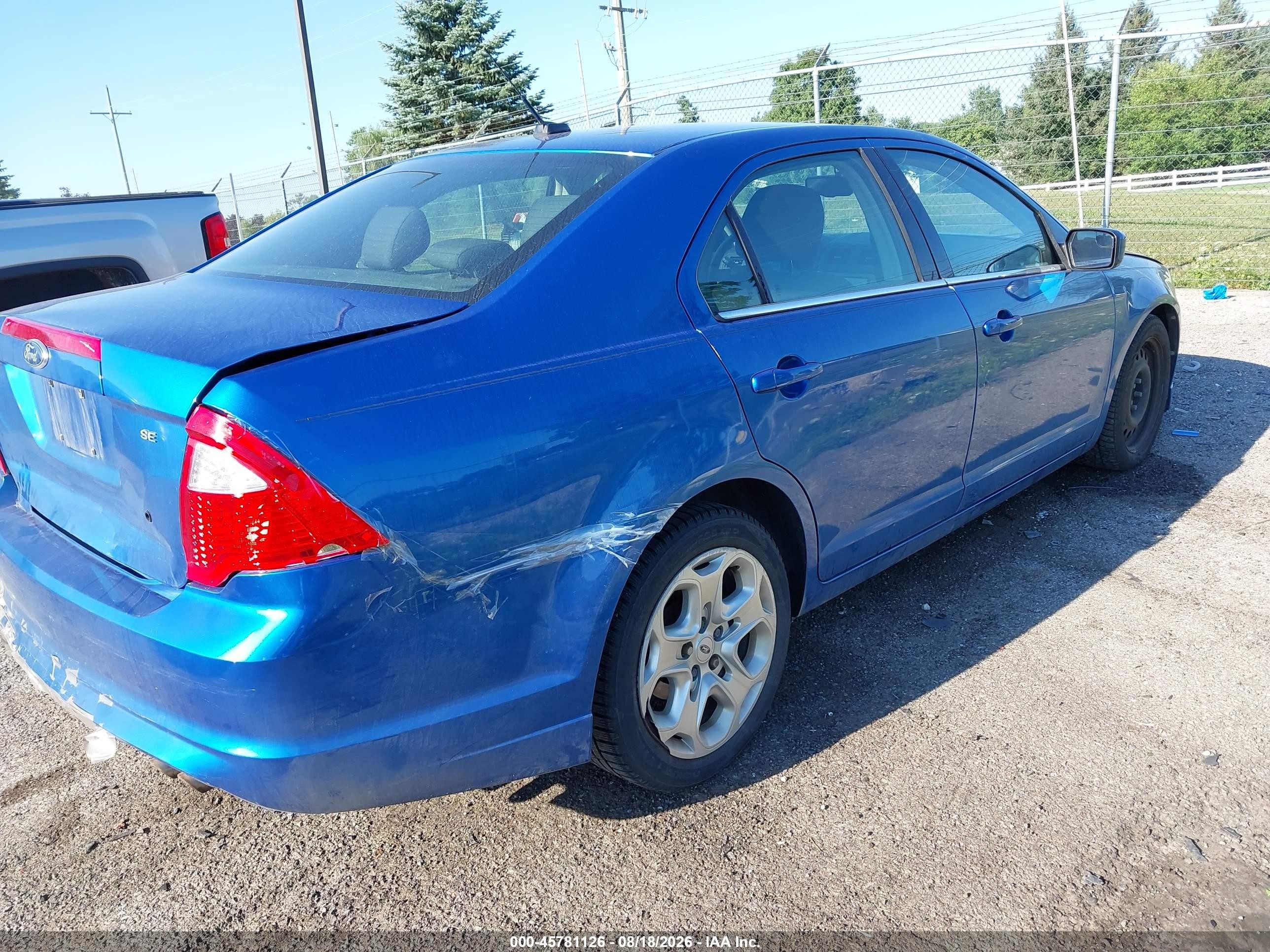 2011 Ford Fusion Se Blue vin: 3FAHP0HA3BR160216
