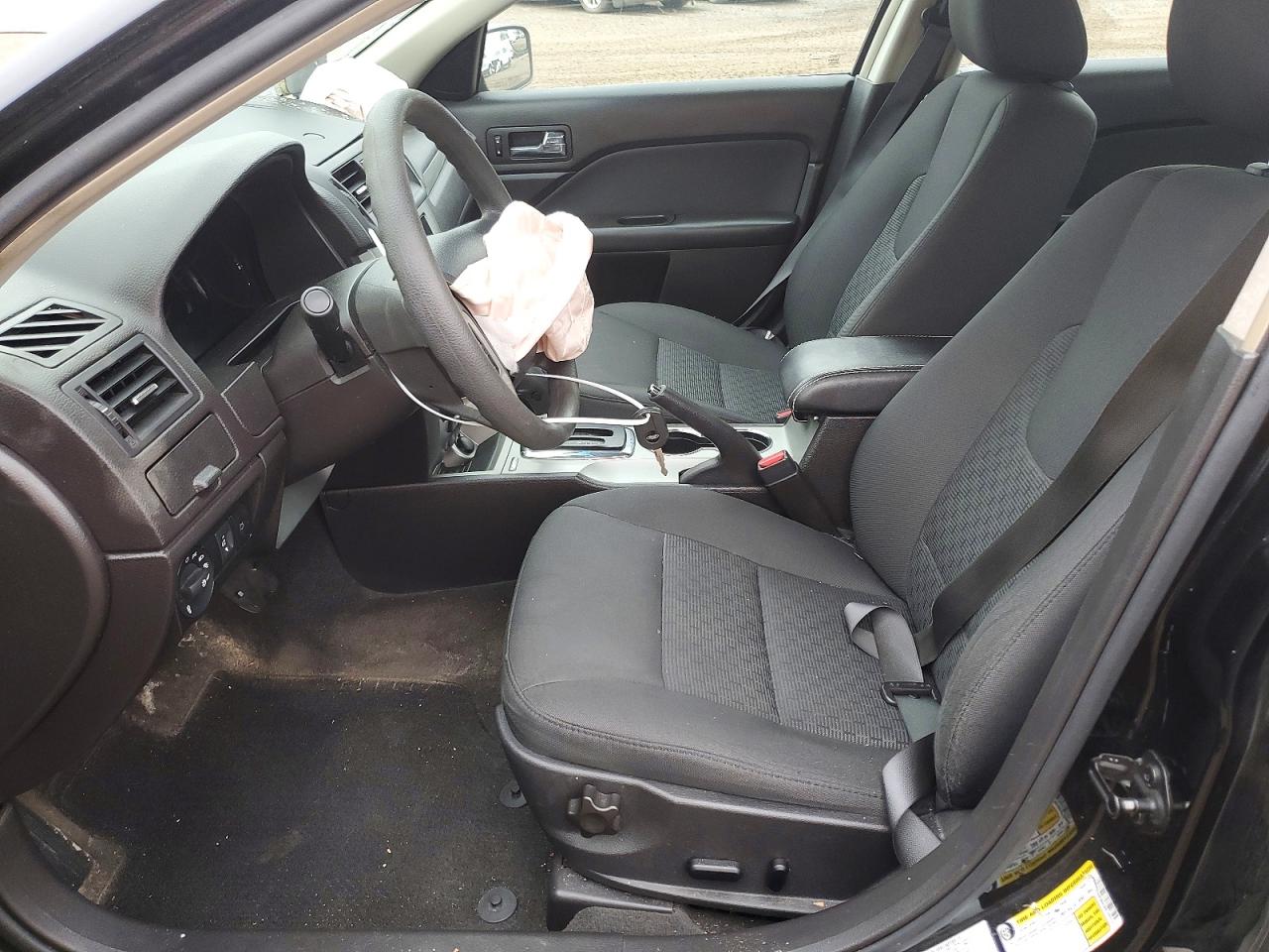 2011 Ford Fusion Se Black vin: 3FAHP0HA3BR160314