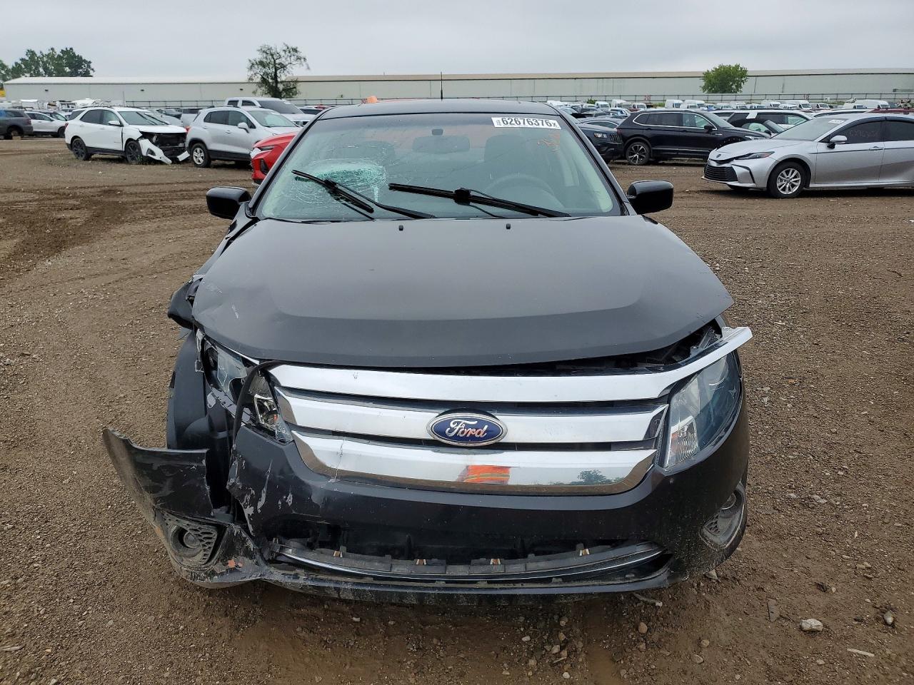 2011 Ford Fusion Se Black vin: 3FAHP0HA3BR160314