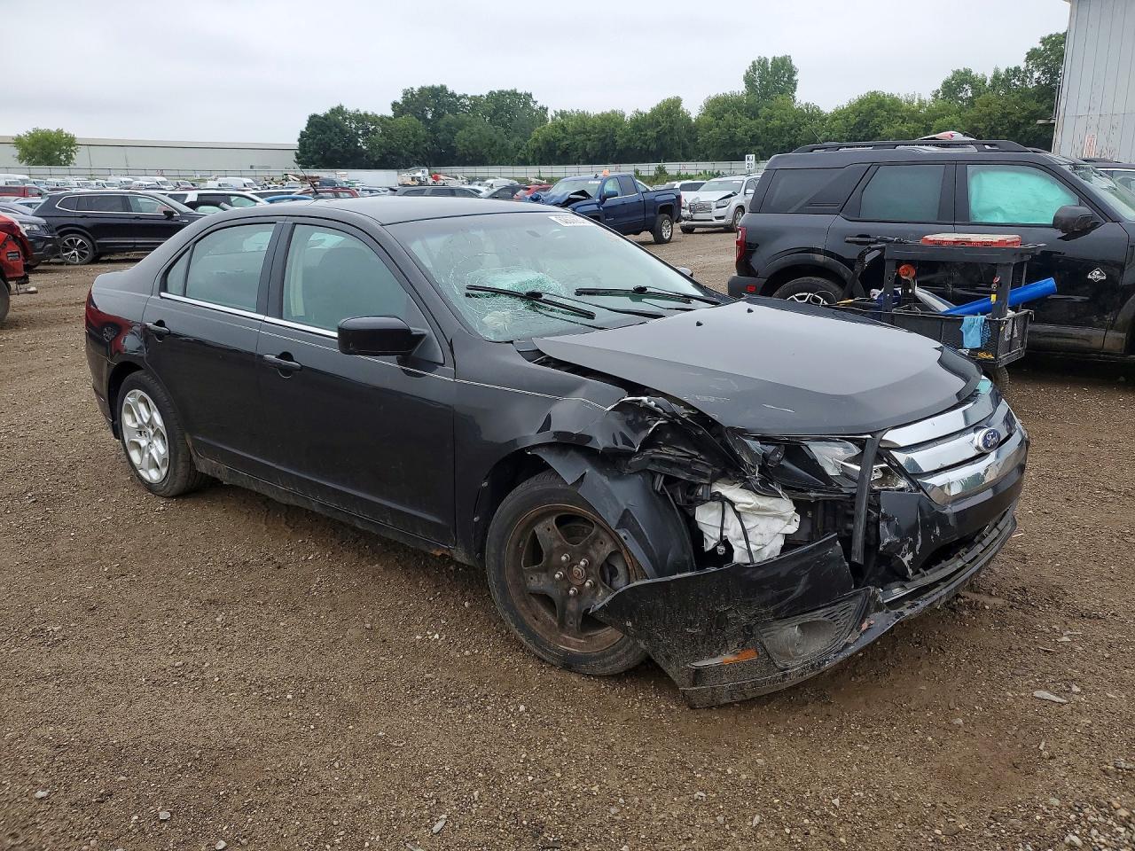 2011 Ford Fusion Se Black vin: 3FAHP0HA3BR160314