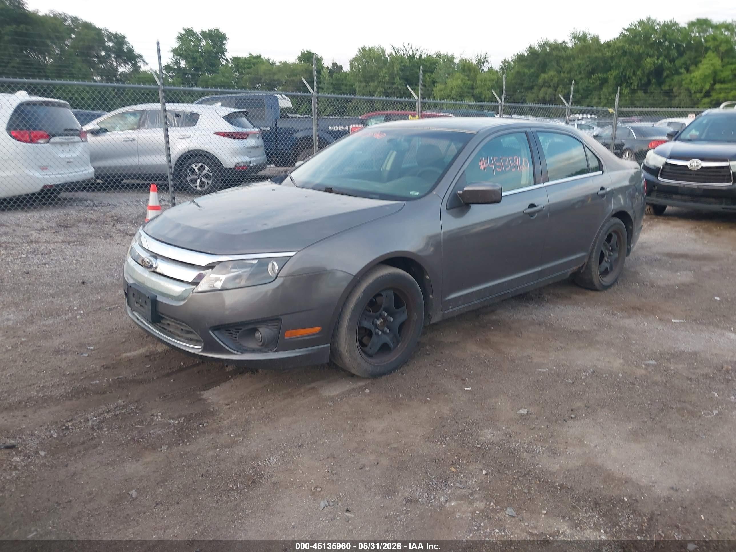 2011 Ford Fusion Se Gray vin: 3FAHP0HA3BR166601