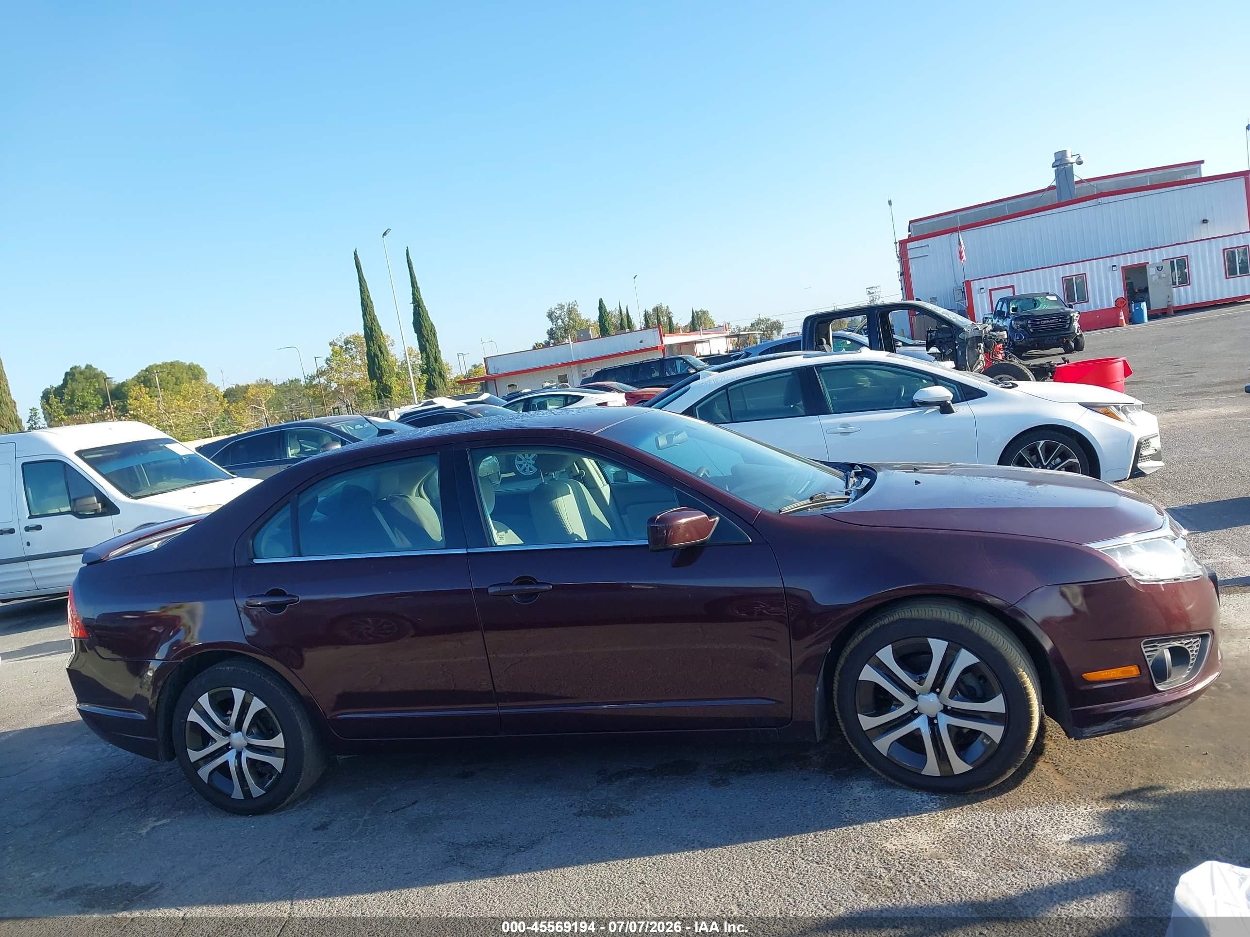 2011 Ford Fusion Se Бордовый vin: 3FAHP0HA3BR167831