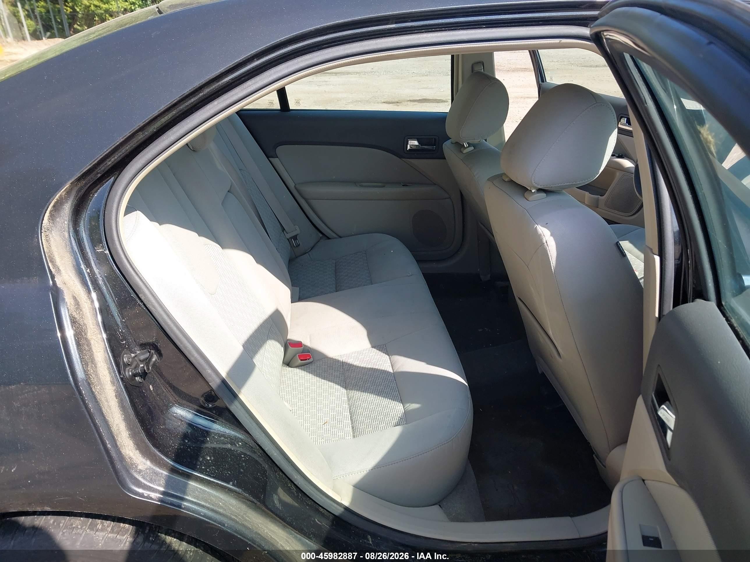 2011 Ford Fusion Se Черный vin: 3FAHP0HA3BR177016