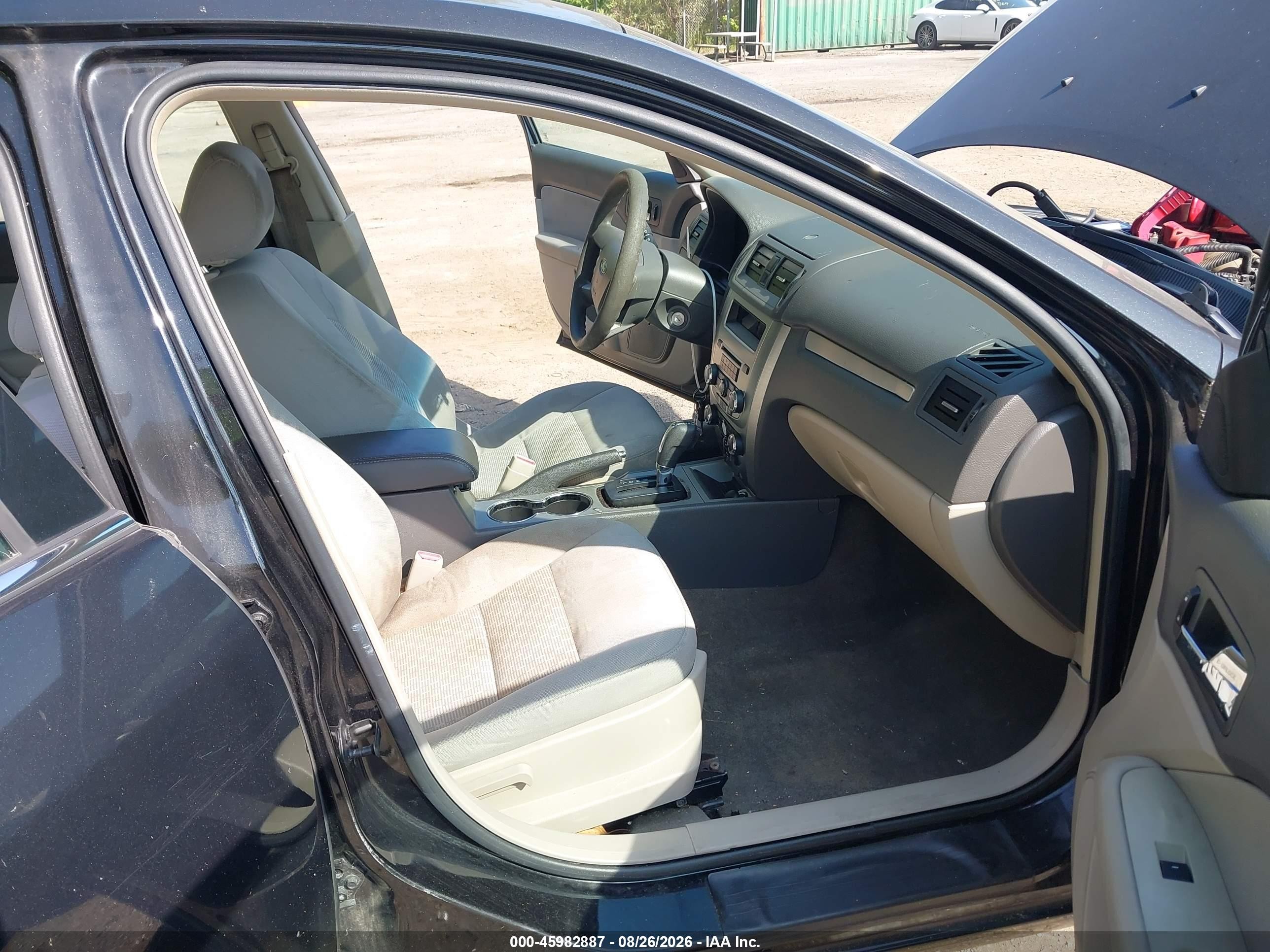 2011 Ford Fusion Se Черный vin: 3FAHP0HA3BR177016