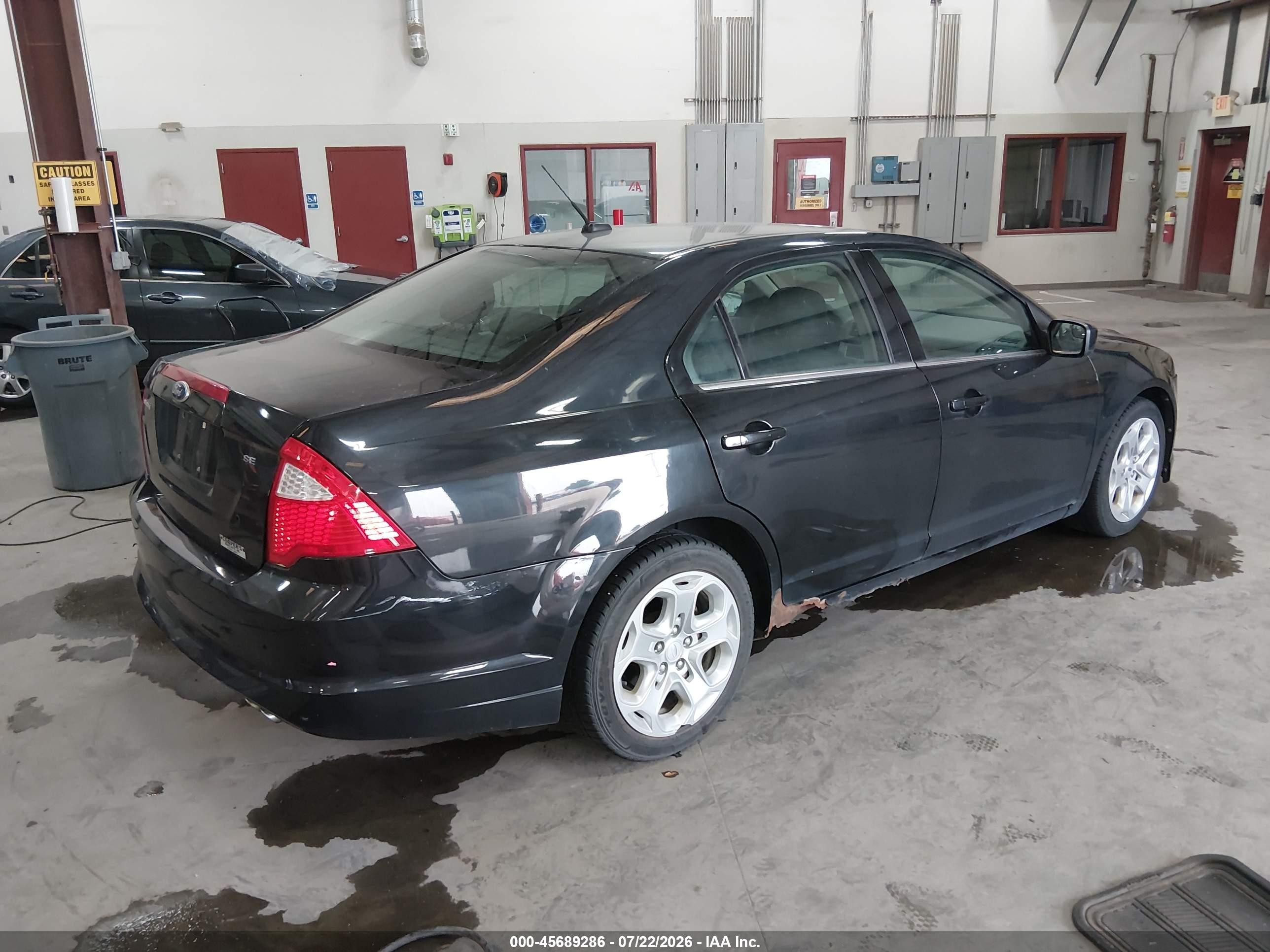 2011 Ford Fusion Se Black vin: 3FAHP0HA3BR179333