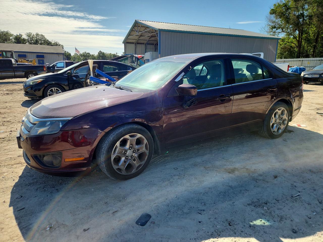 2011 Ford Fusion Se Maroon vin: 3FAHP0HA3BR191269