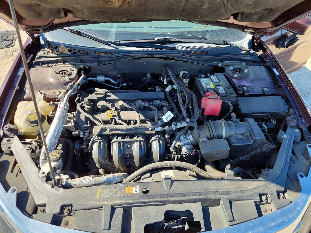 2011 Ford Fusion Se Maroon vin: 3FAHP0HA3BR191269
