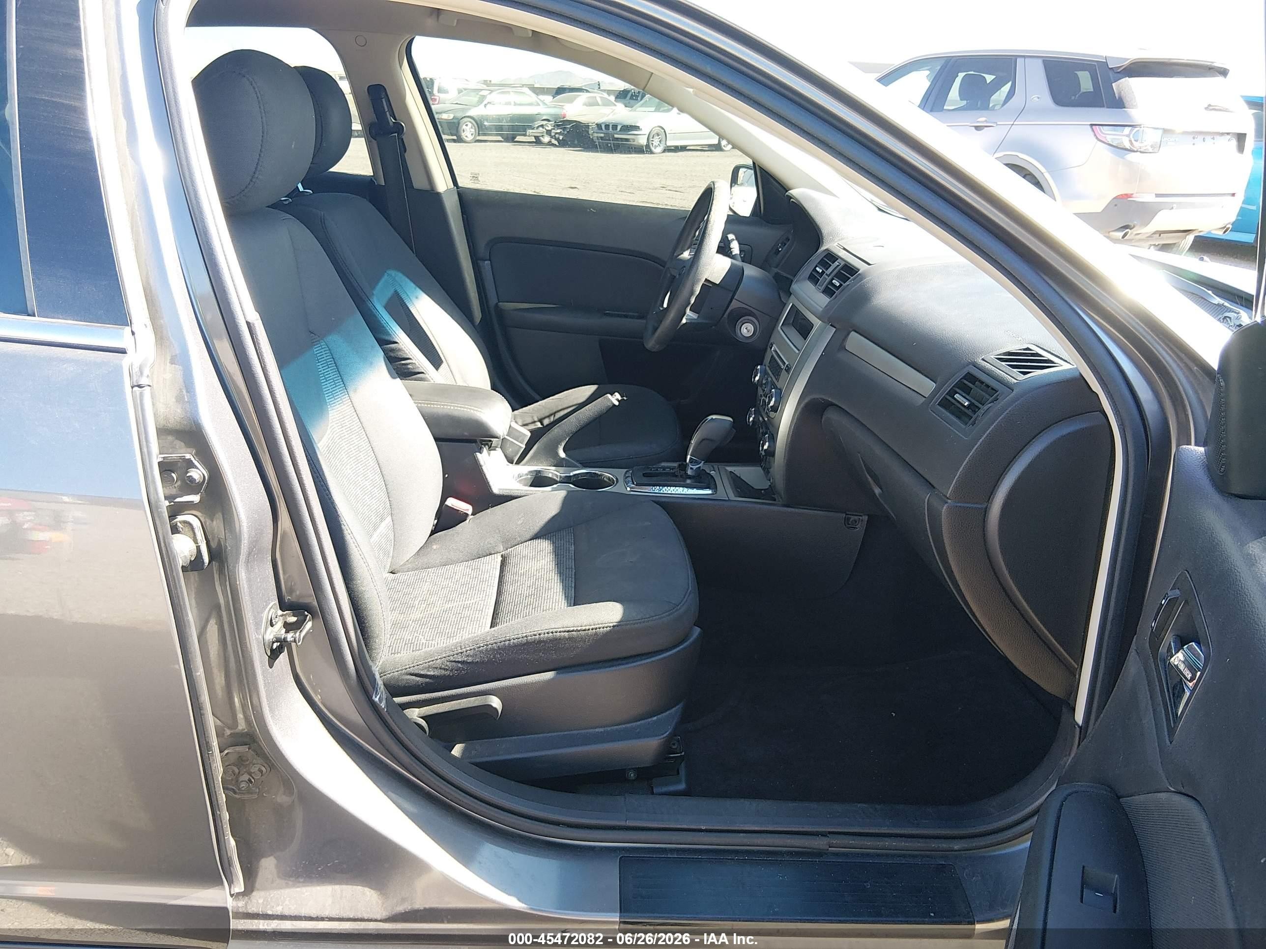 2011 Ford Fusion Se Gray vin: 3FAHP0HA3BR281117