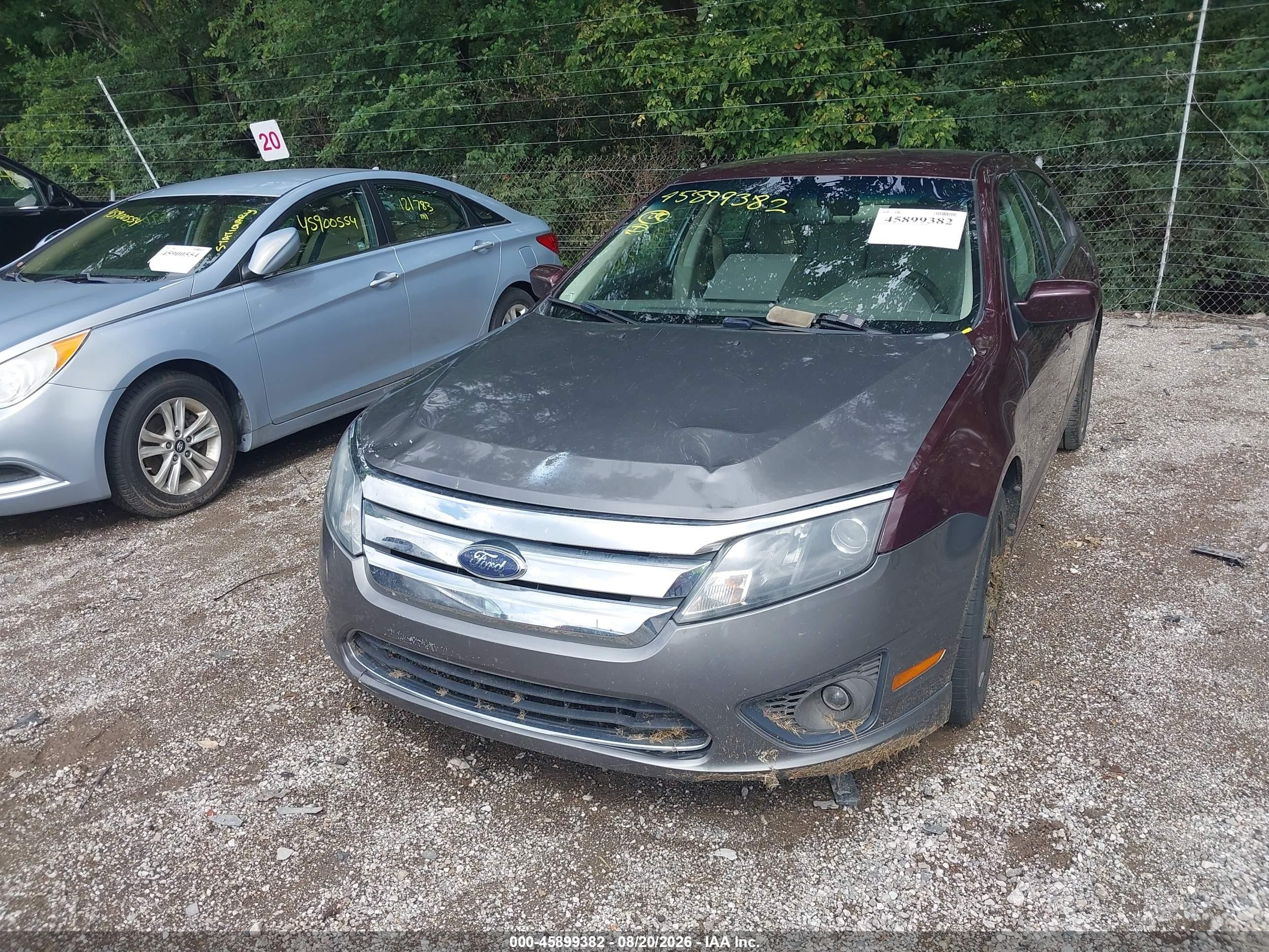 2011 Ford Fusion Se Purple vin: 3FAHP0HA3BR317324