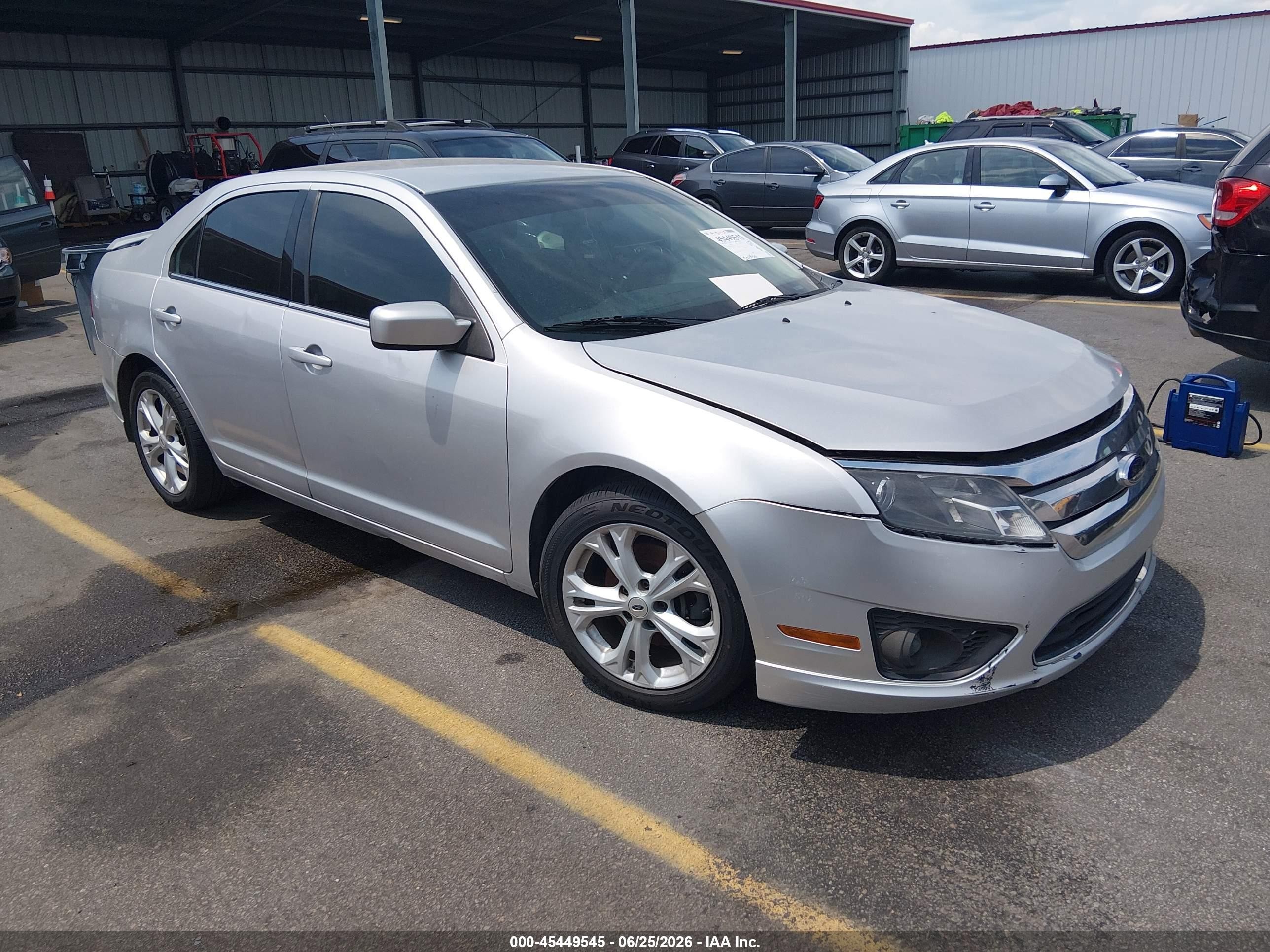 2012 Ford Fusion Se Silver vin: 3FAHP0HA3CR121367