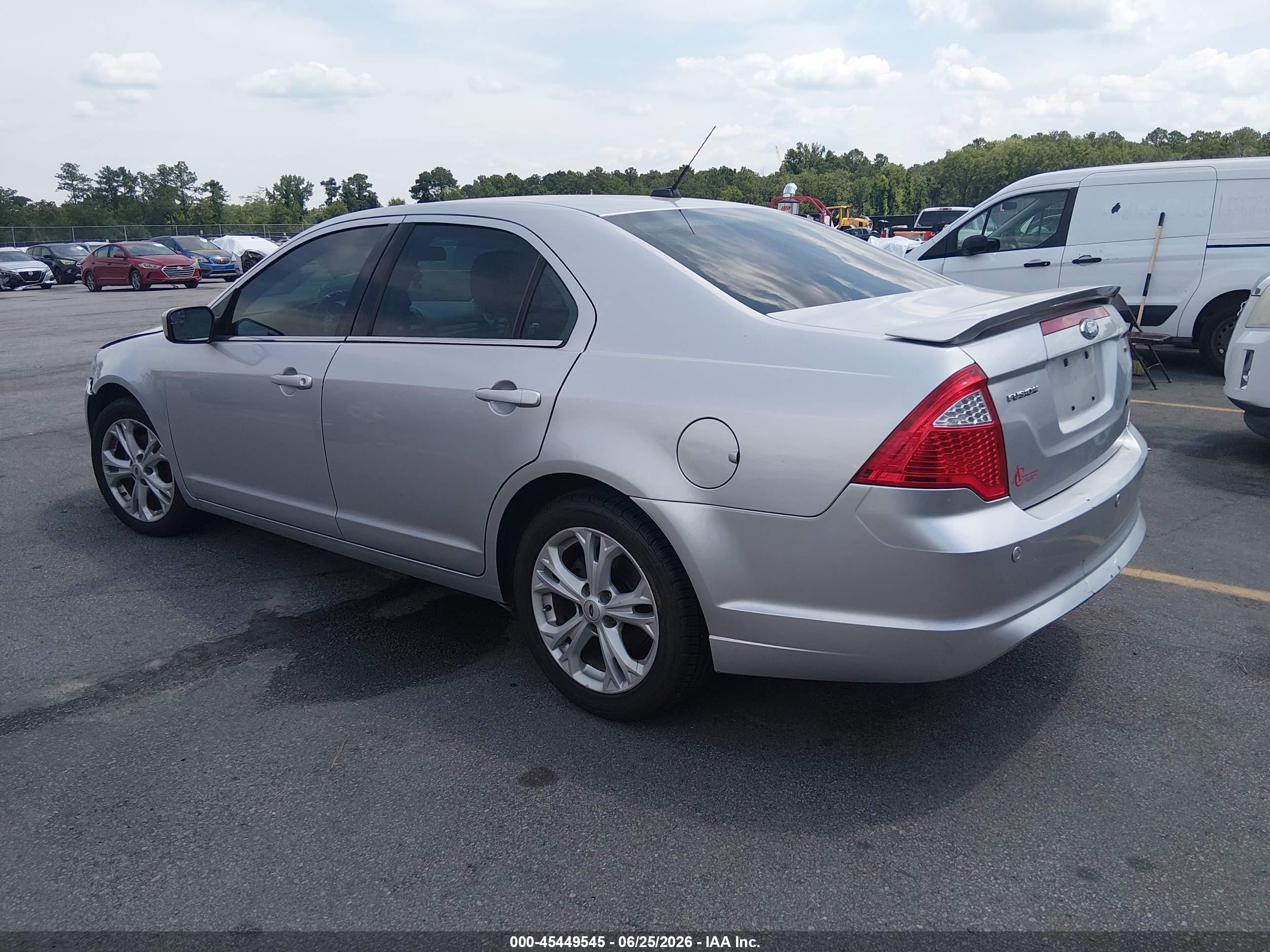 2012 Ford Fusion Se Silver vin: 3FAHP0HA3CR121367