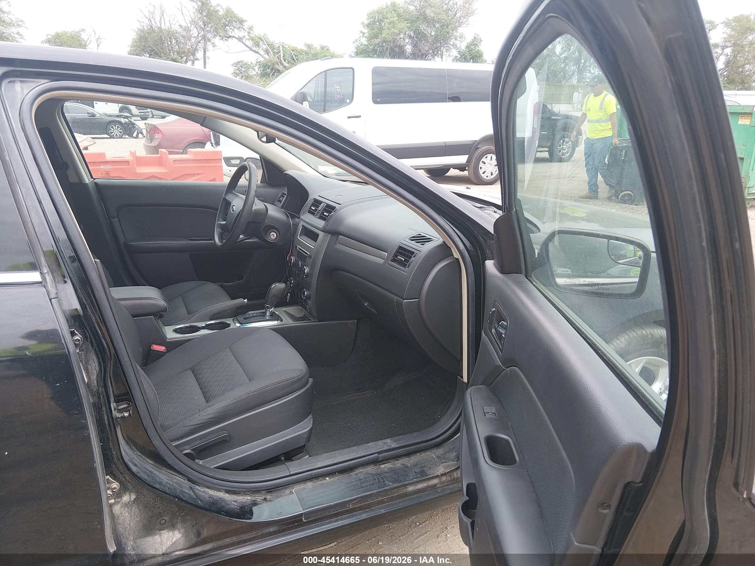 2012 Ford Fusion Se Black vin: 3FAHP0HA3CR124754