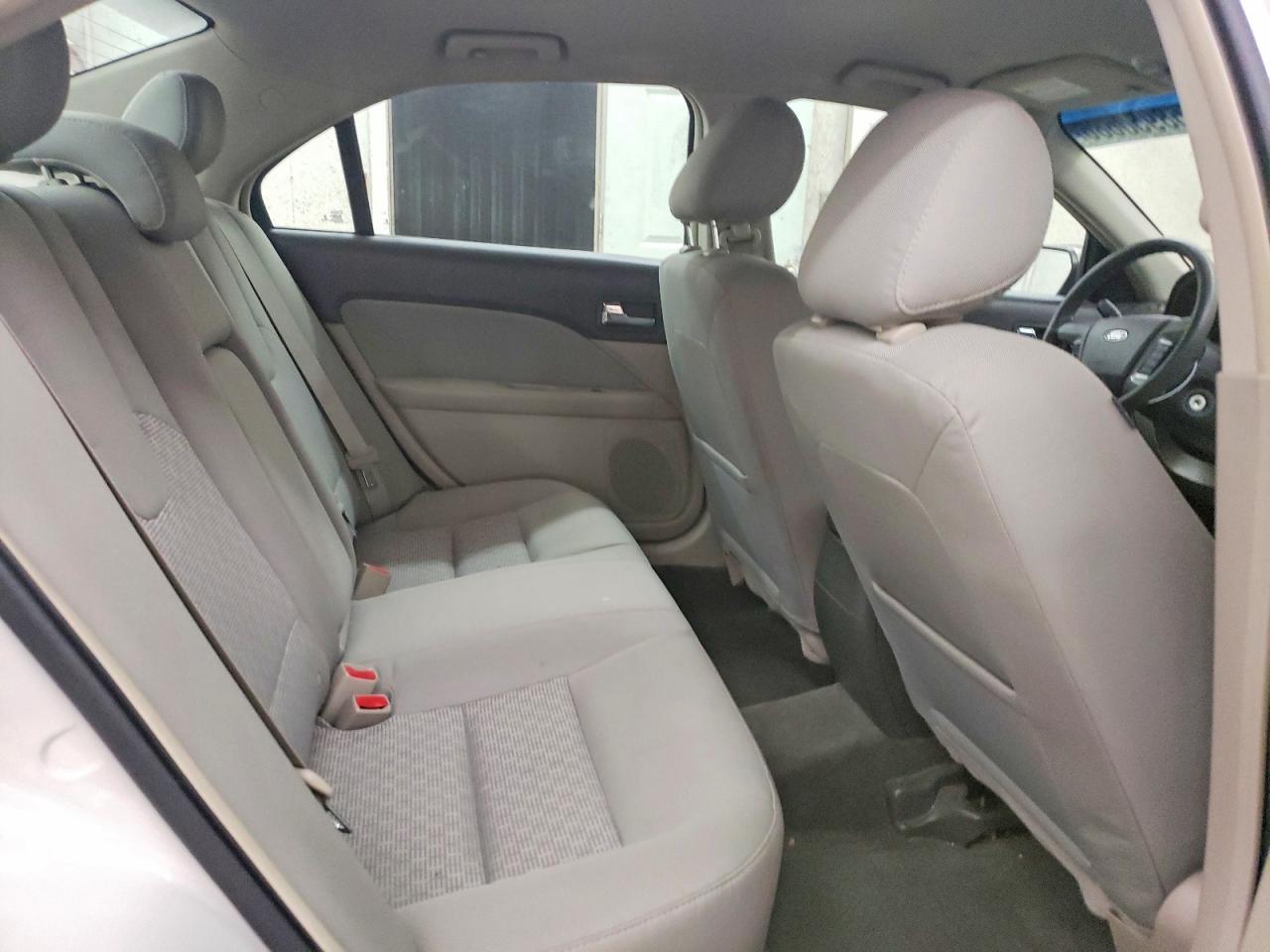 2012 Ford Fusion Se White vin: 3FAHP0HA3CR151808