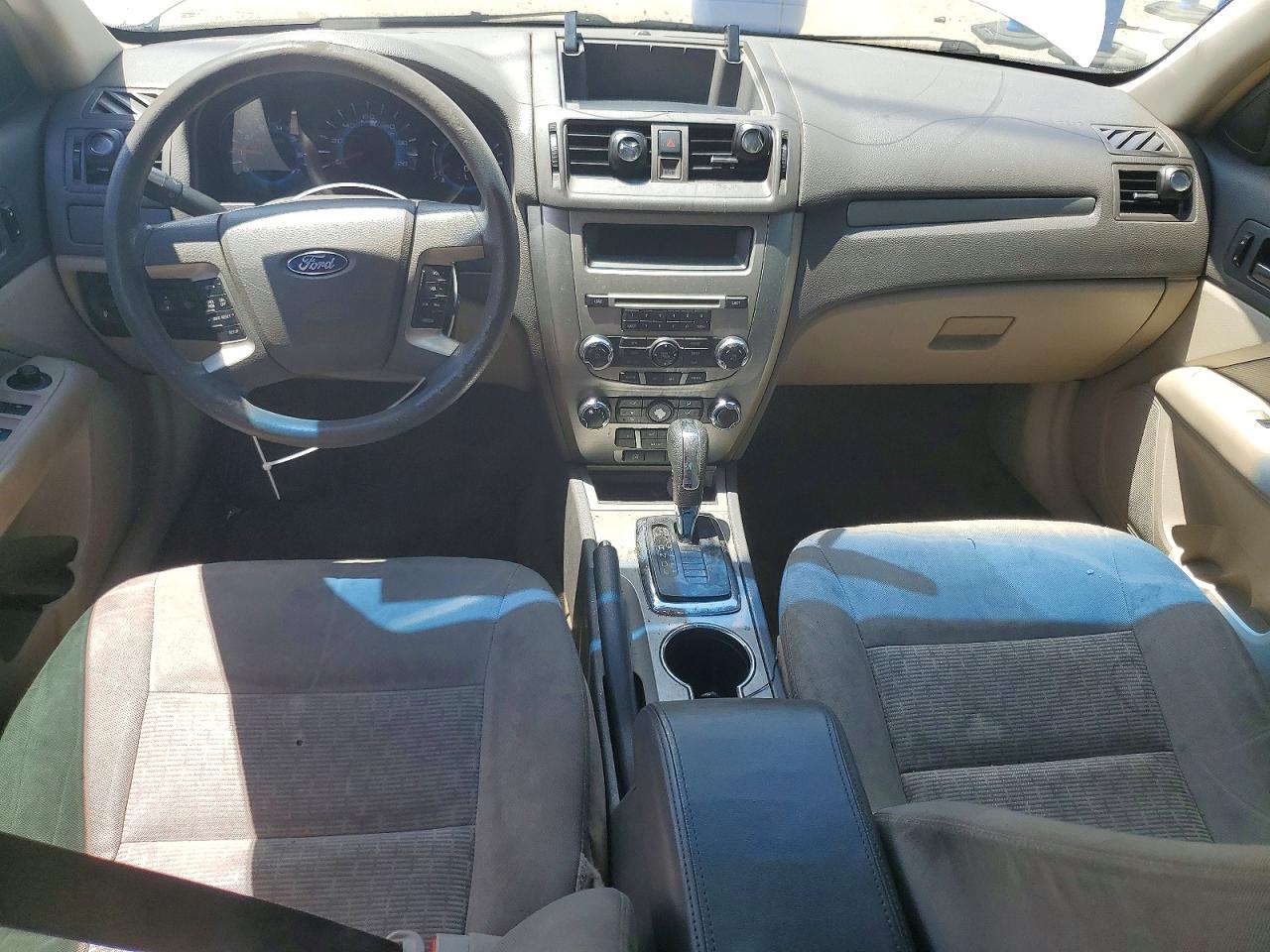 2012 Ford Fusion Se White vin: 3FAHP0HA3CR239838