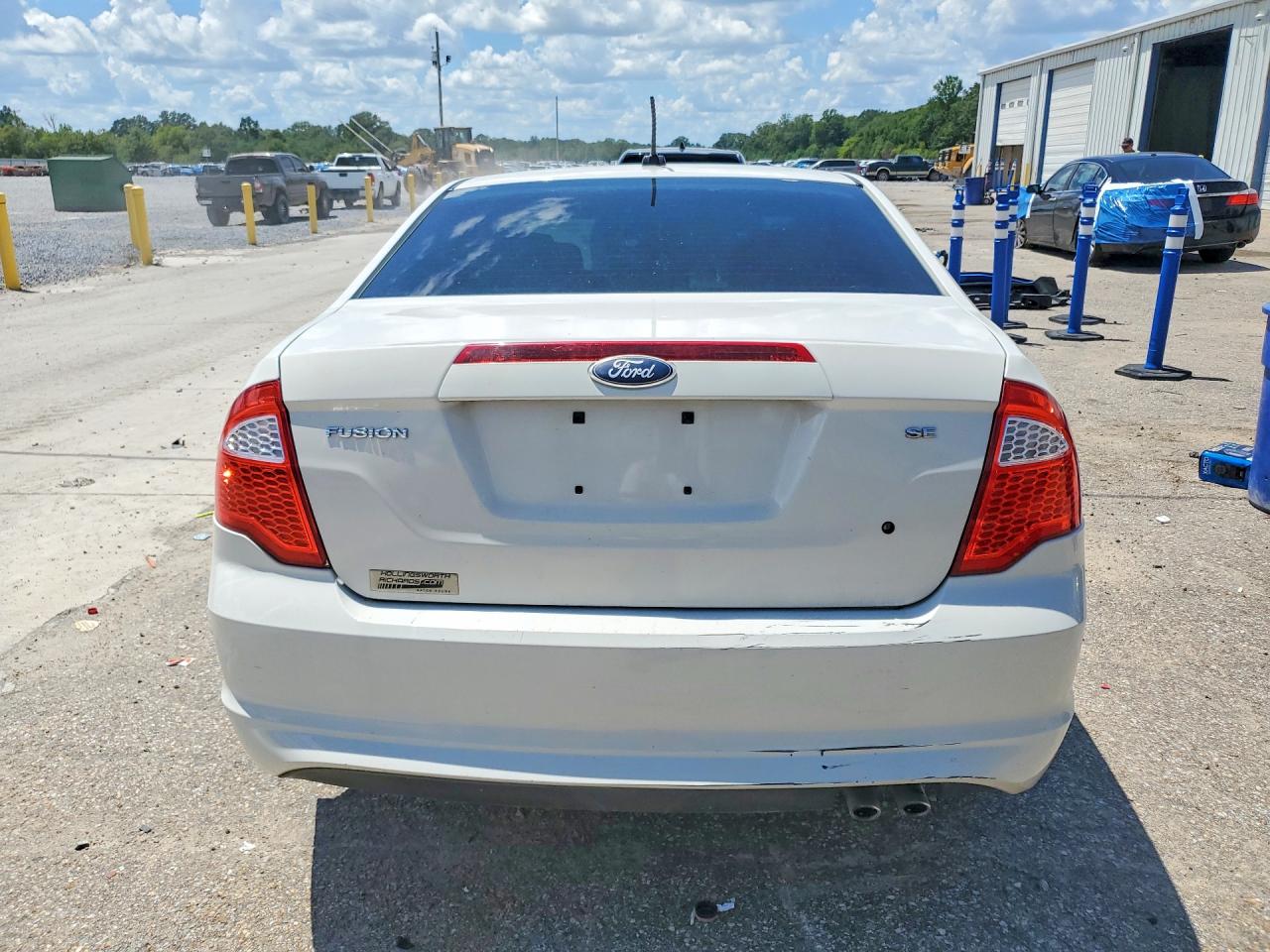 2012 Ford Fusion Se White vin: 3FAHP0HA3CR239838