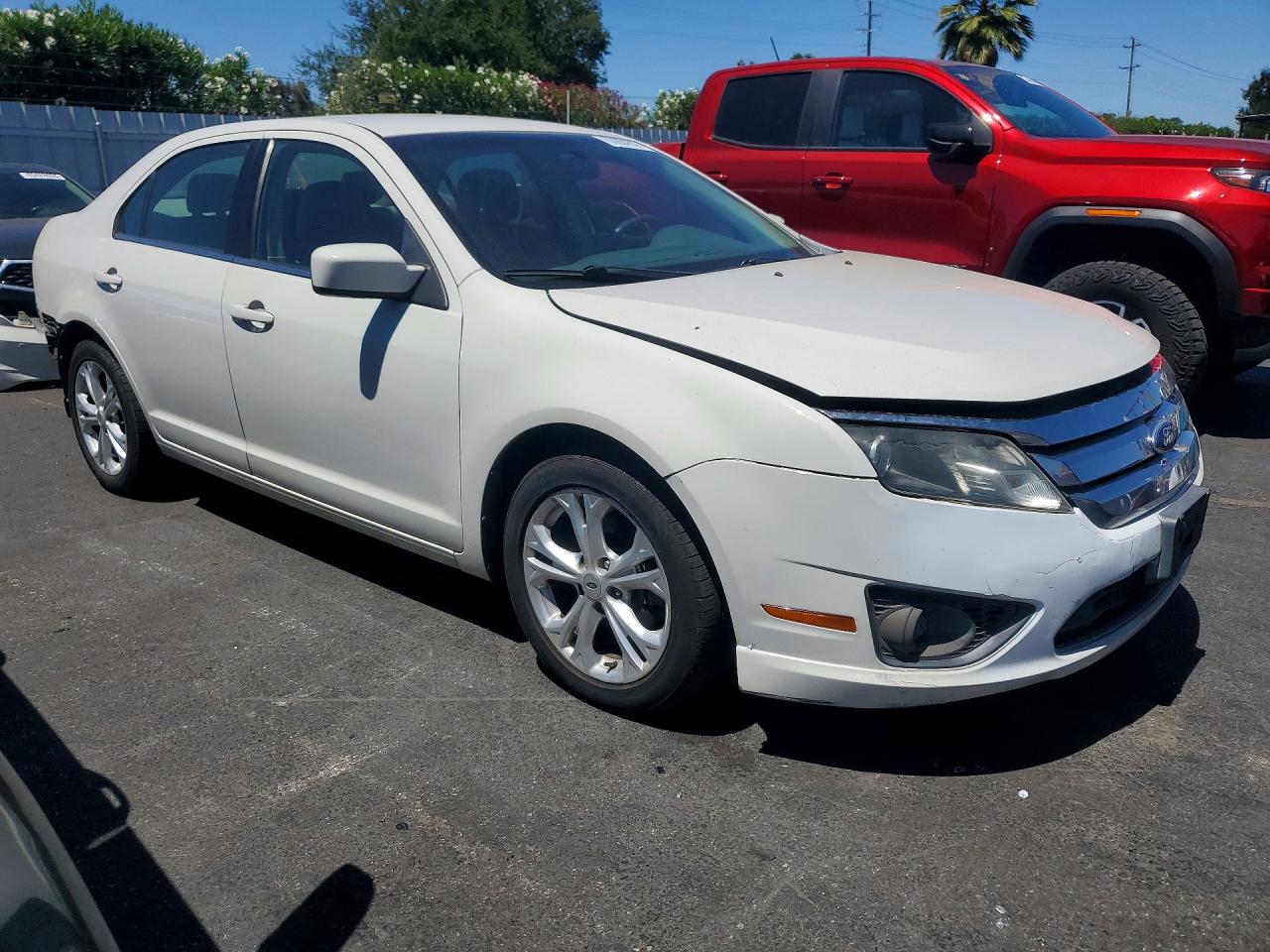 2012 Ford Fusion Se White vin: 3FAHP0HA3CR262522