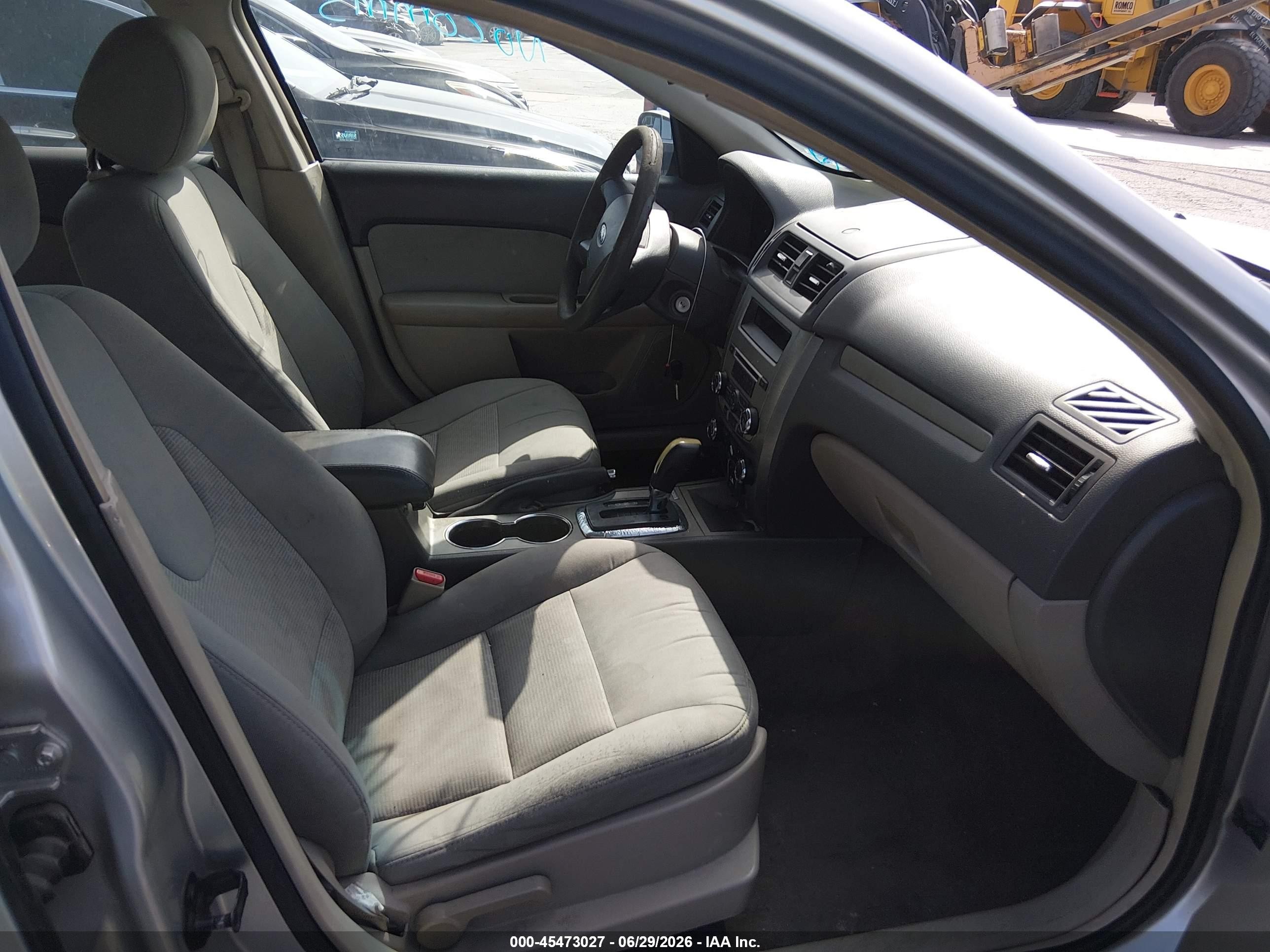 2012 Ford Fusion Se Silver vin: 3FAHP0HA3CR276565