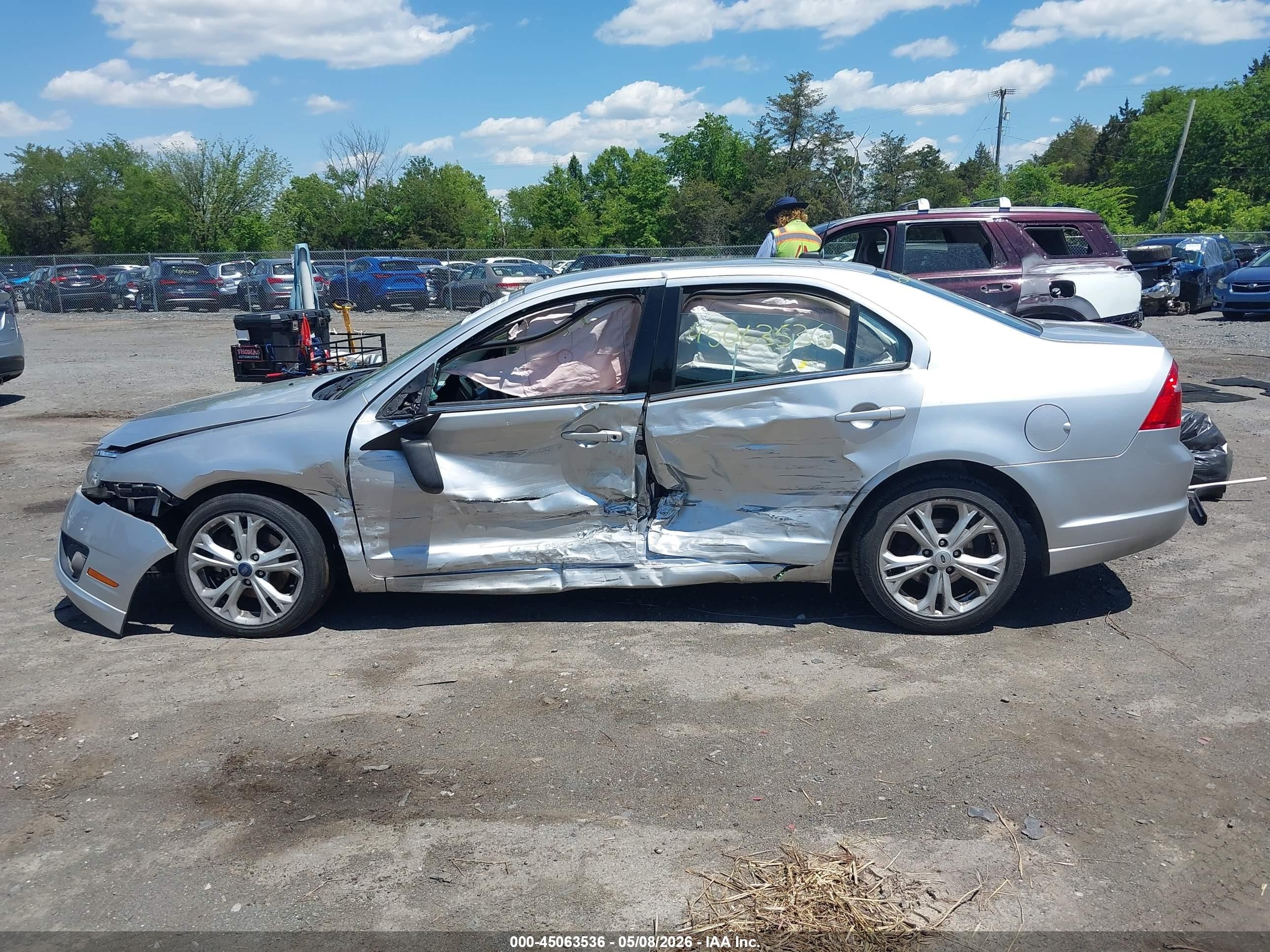 2012 Ford Fusion Se Серебряный vin: 3FAHP0HA3CR322573