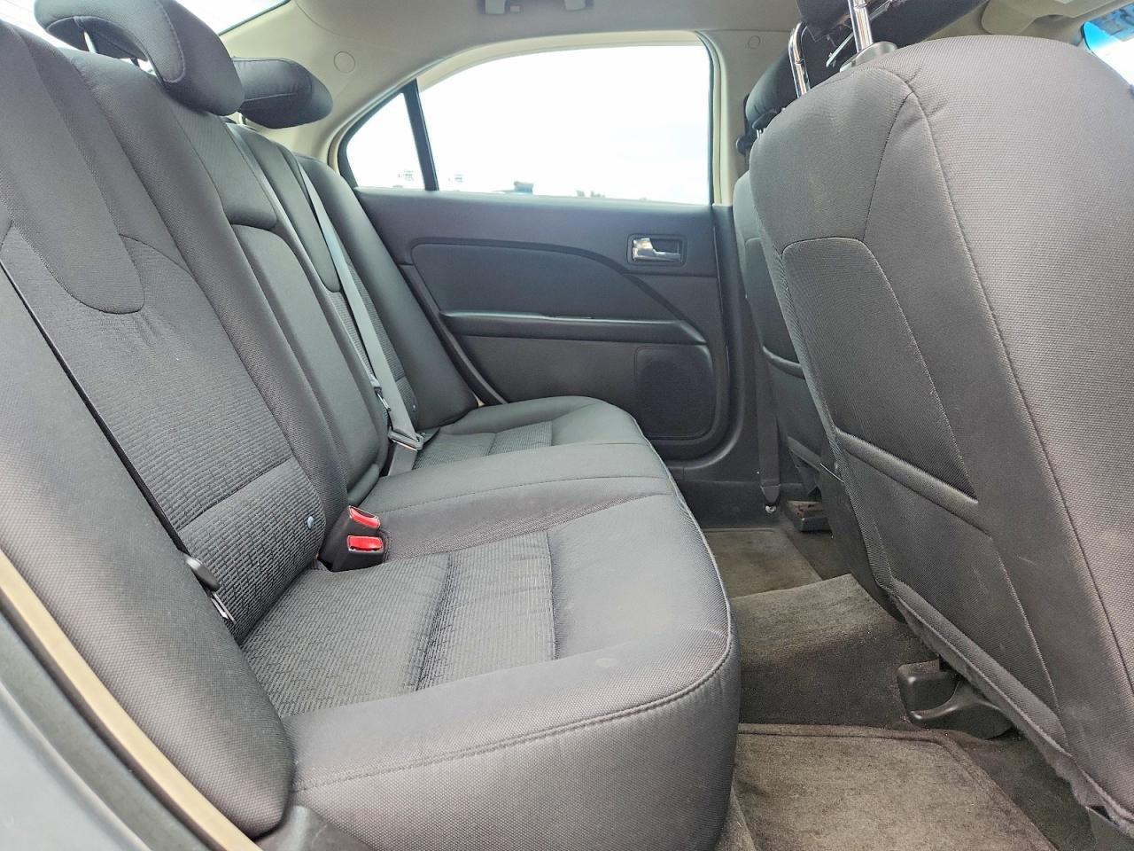 2012 Ford Fusion Se Silver vin: 3FAHP0HA3CR351376