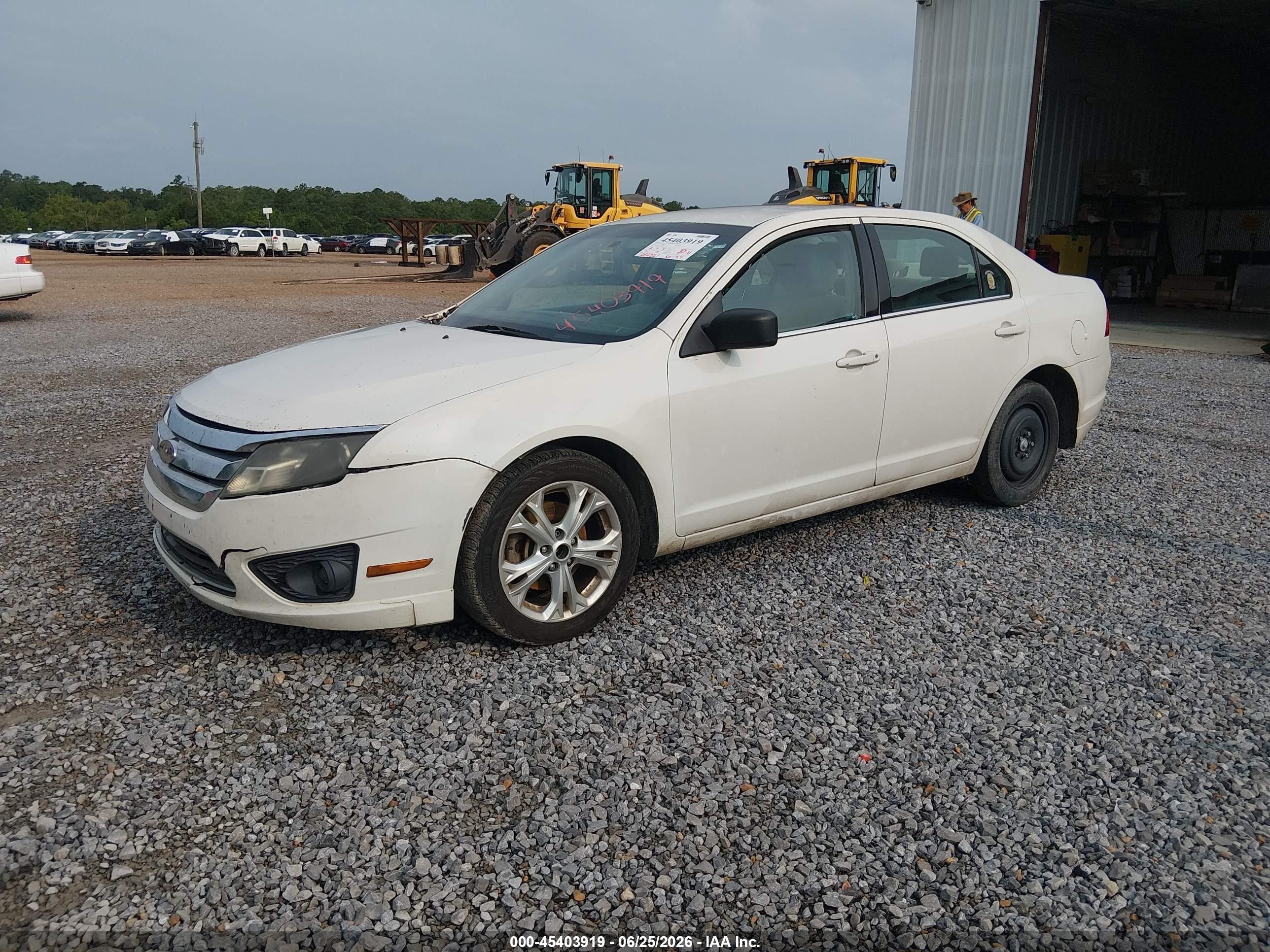 2012 Ford Fusion Se White vin: 3FAHP0HA3CR372437