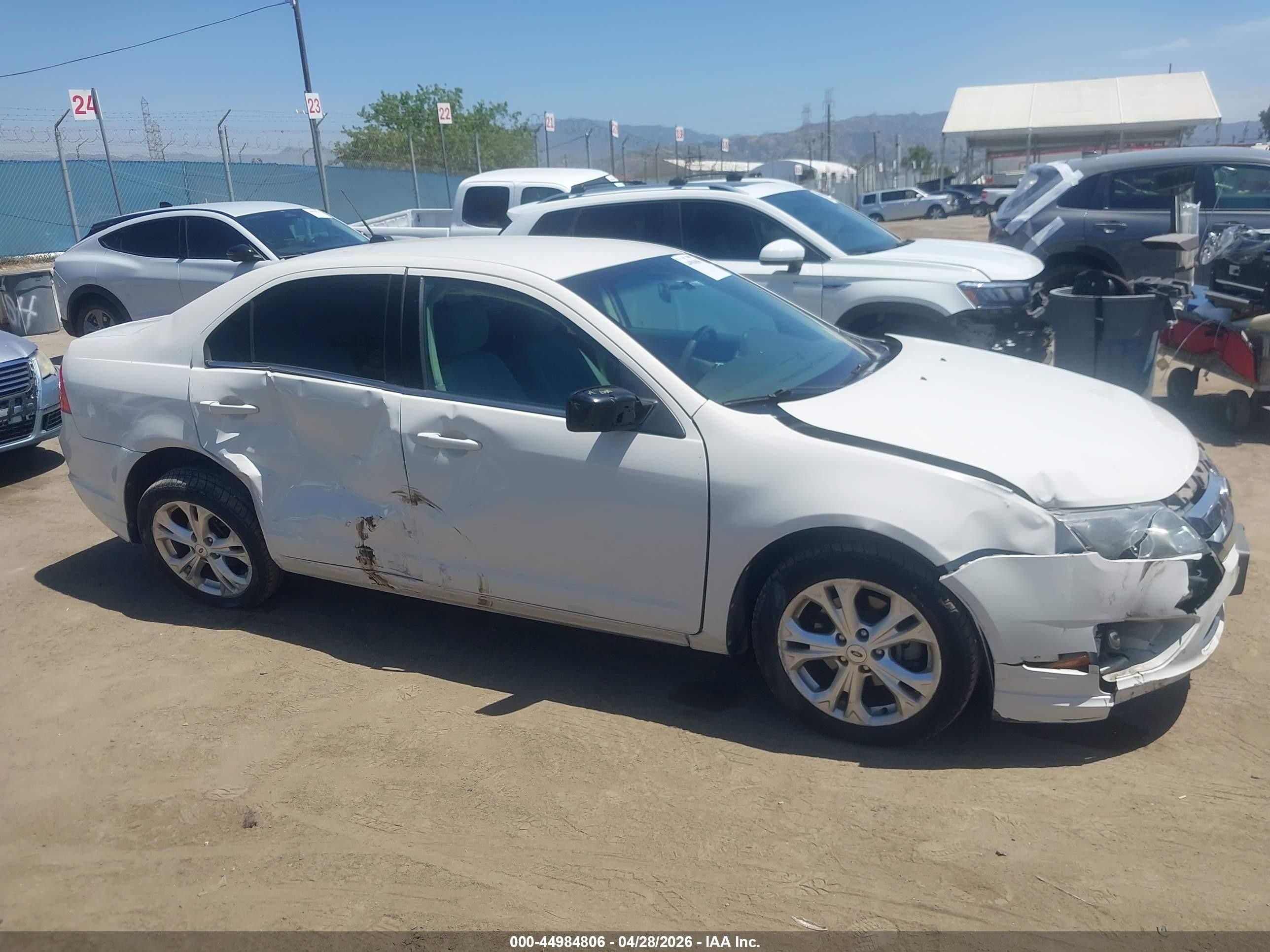 2012 Ford Fusion Se White vin: 3FAHP0HA3CR378075