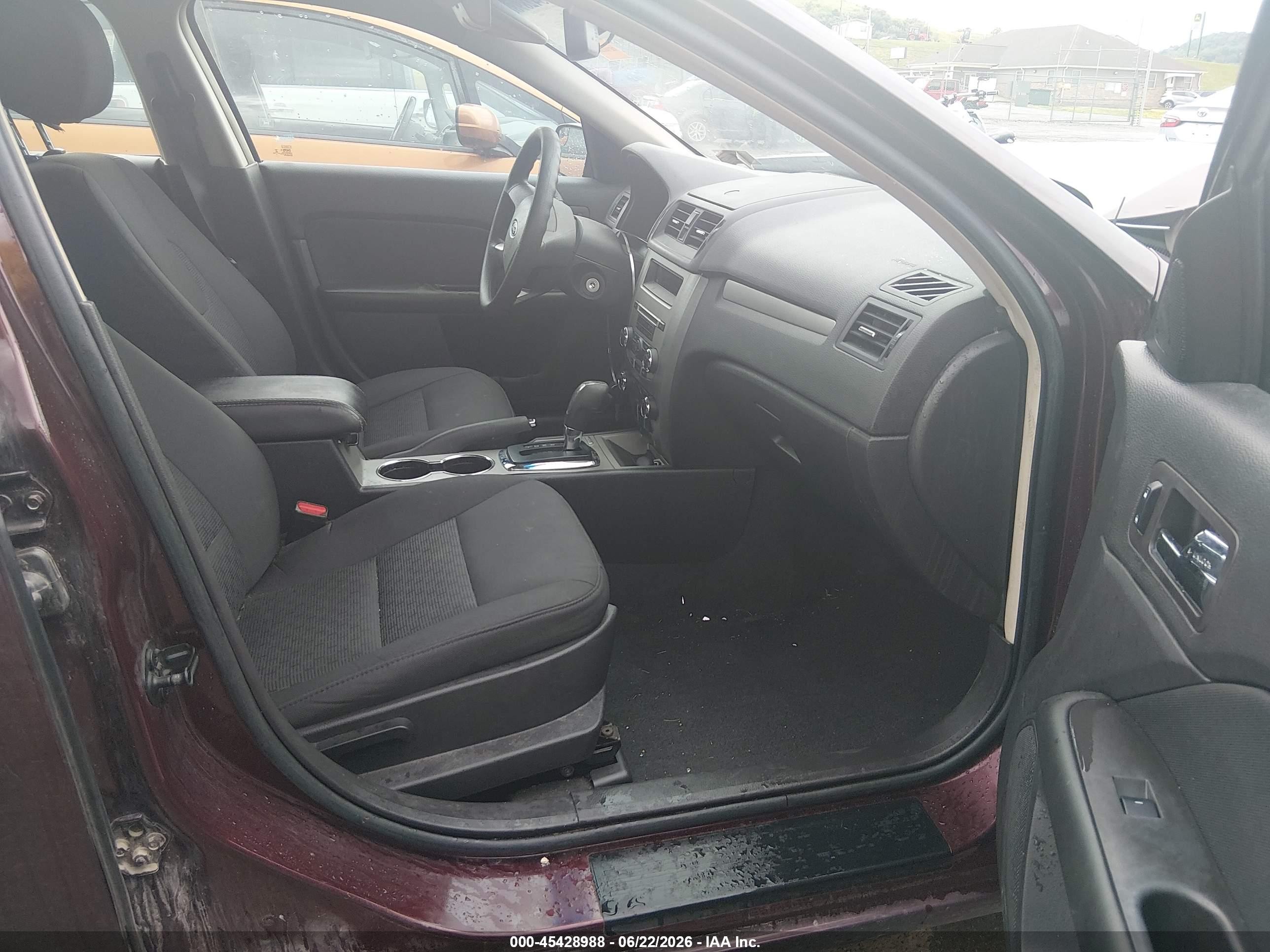 2012 Ford Fusion Se Purple vin: 3FAHP0HA3CR409874