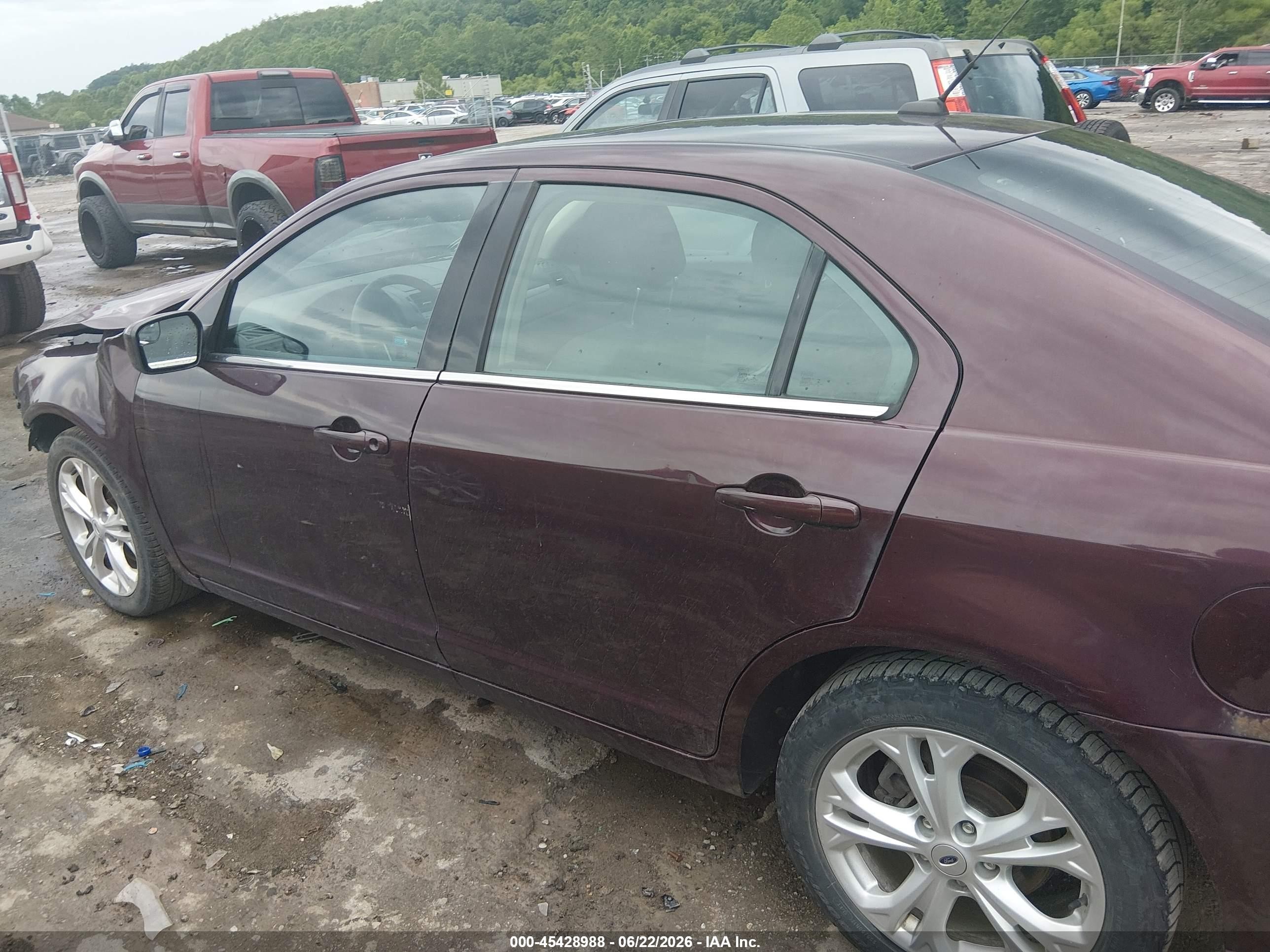 2012 Ford Fusion Se Purple vin: 3FAHP0HA3CR409874