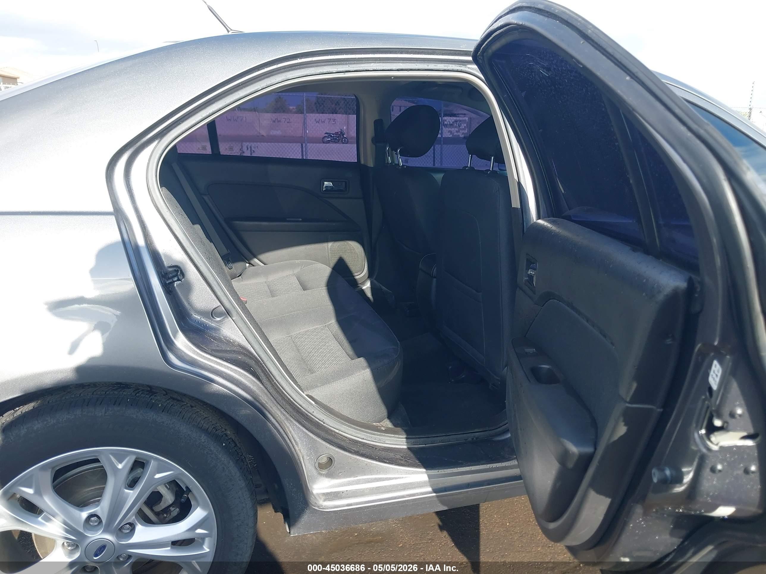 2012 Ford Fusion Se Серый vin: 3FAHP0HA3CR445807