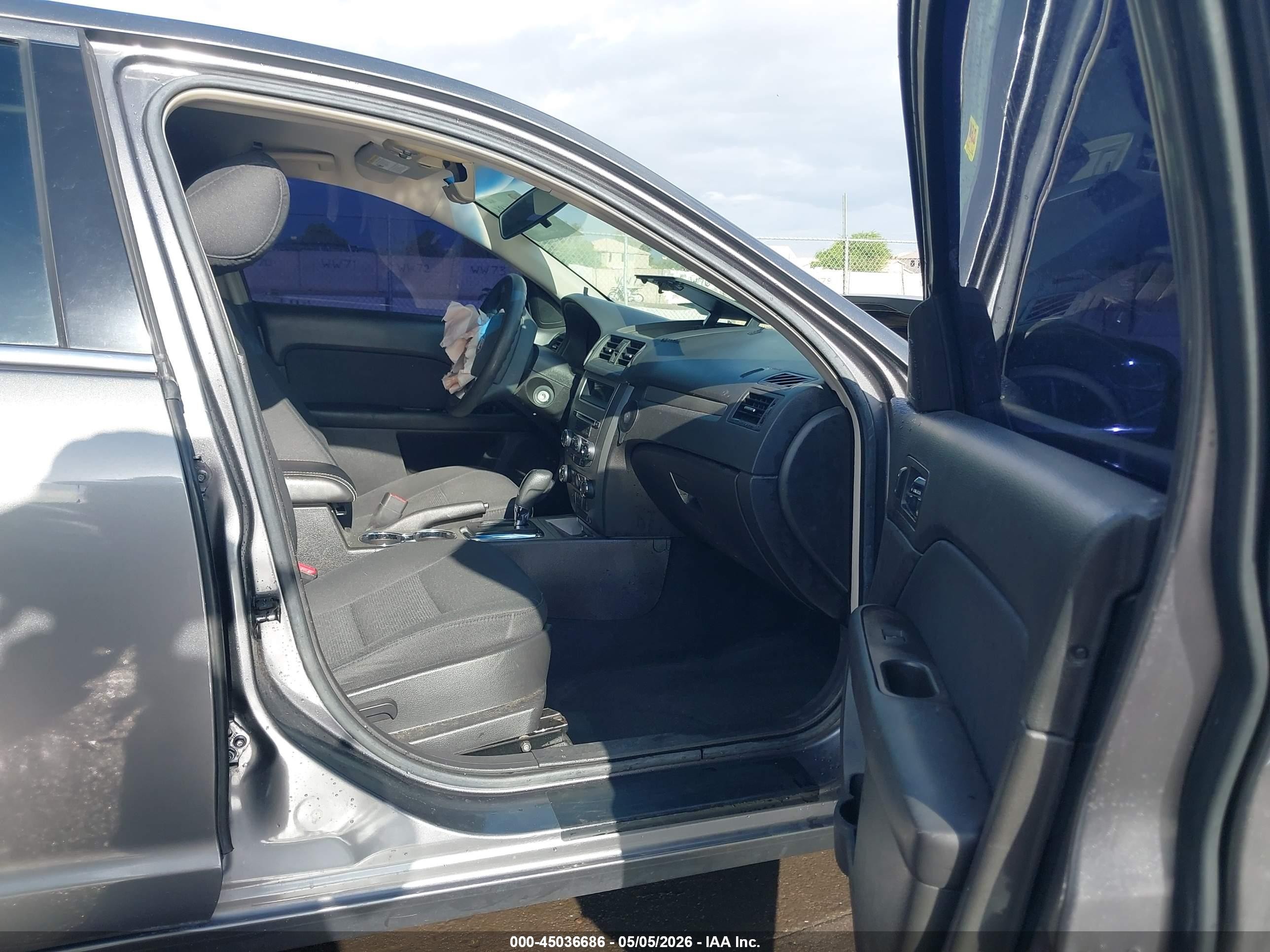 2012 Ford Fusion Se Серый vin: 3FAHP0HA3CR445807