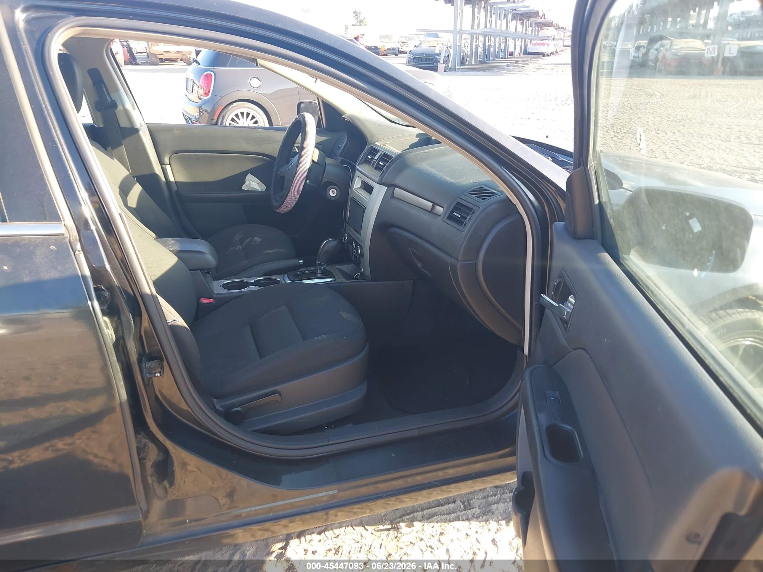 2010 Ford Fusion Se Black vin: 3FAHP0HA4AR128468
