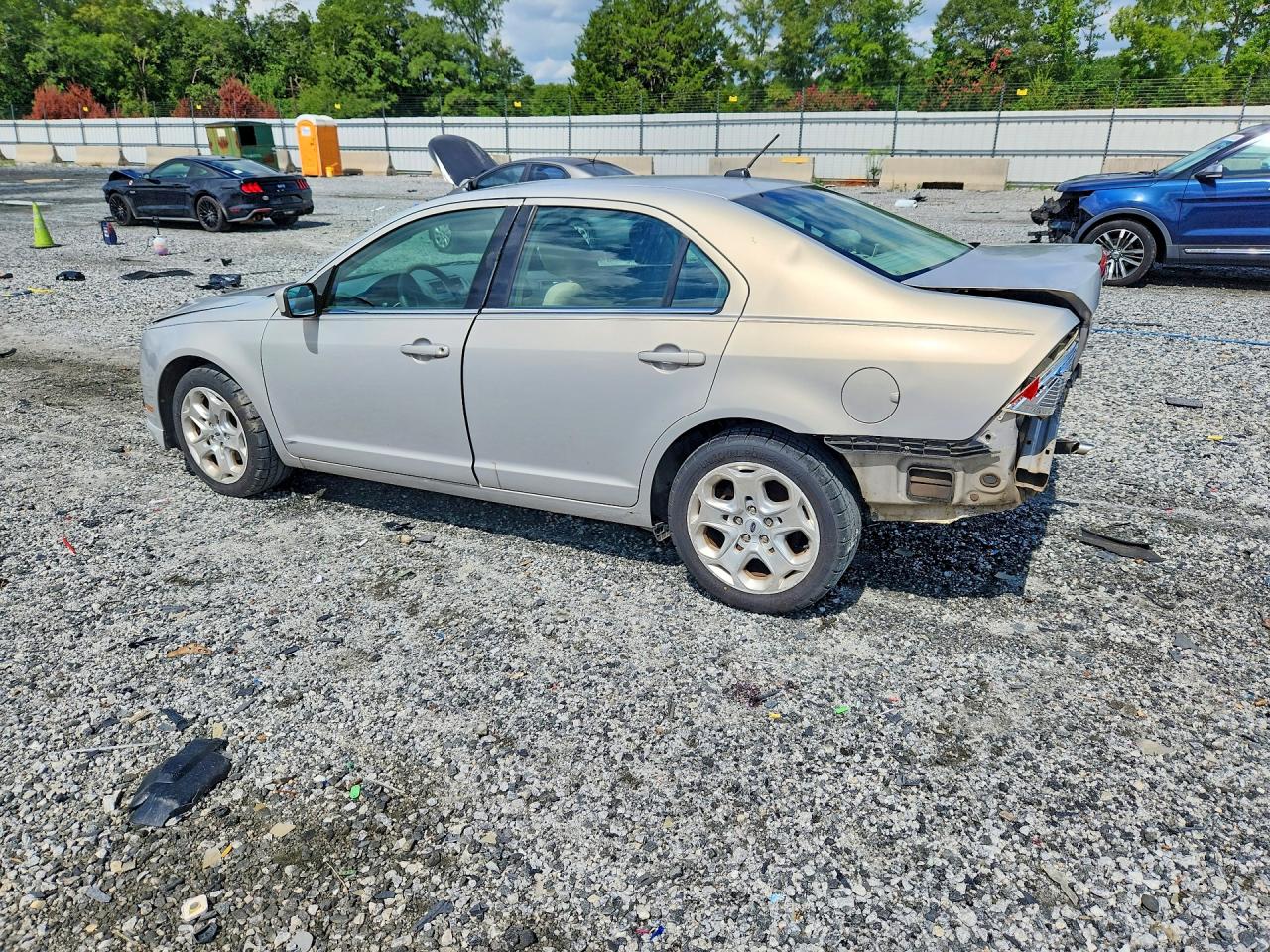 2010 Ford Fusion Se Silver vin: 3FAHP0HA4AR157551