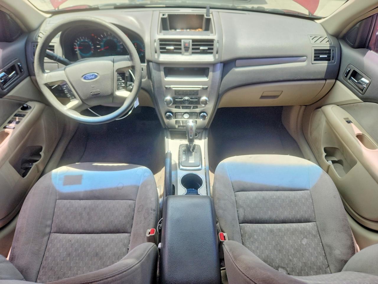2010 Ford Fusion Se Red vin: 3FAHP0HA4AR163379