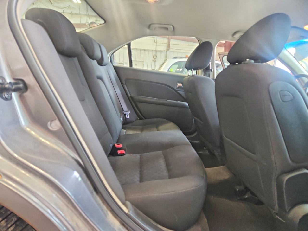 2010 Ford Fusion Se Gray vin: 3FAHP0HA4AR163673