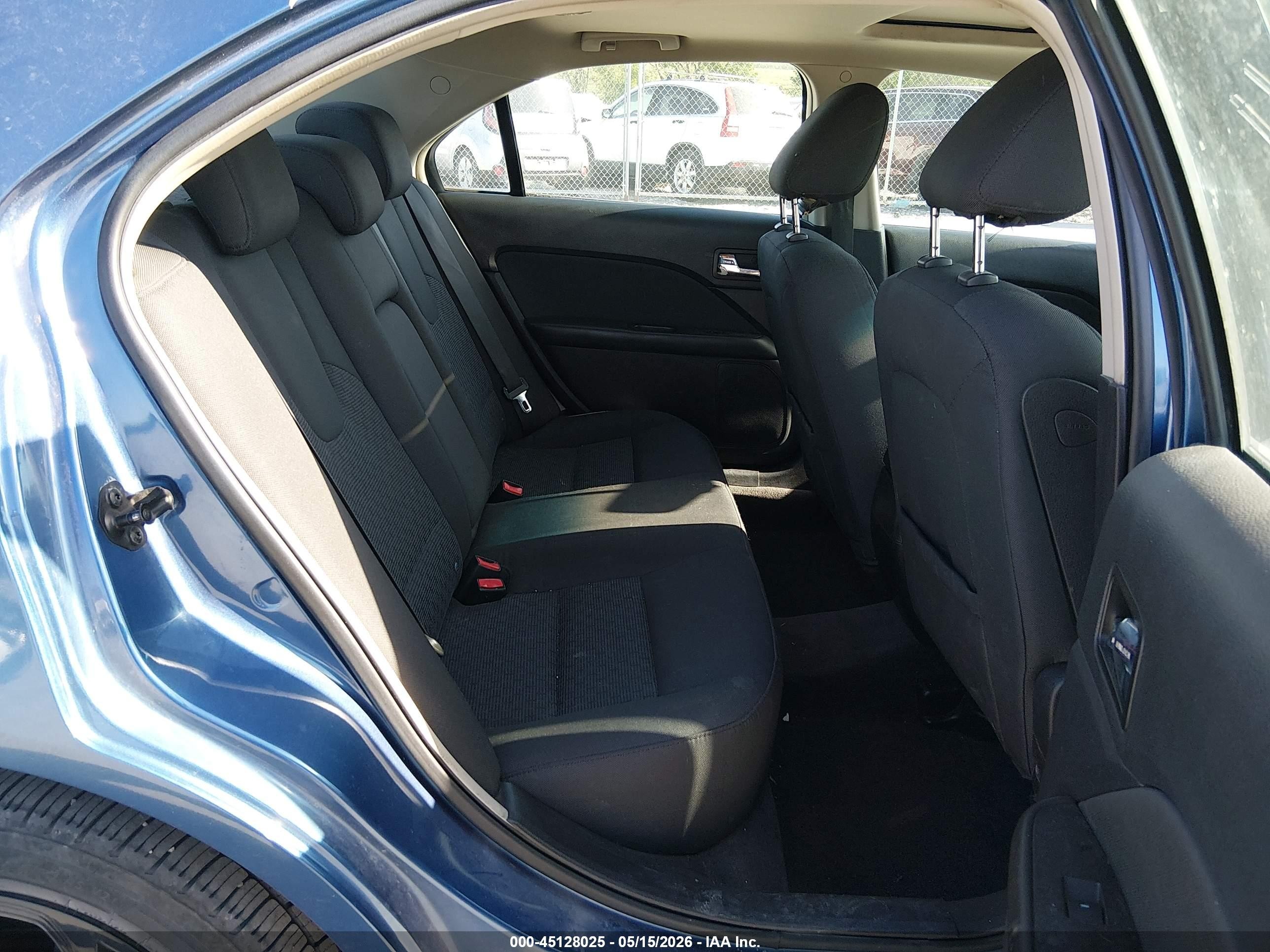 2010 Ford Fusion Se Blue vin: 3FAHP0HA4AR216033
