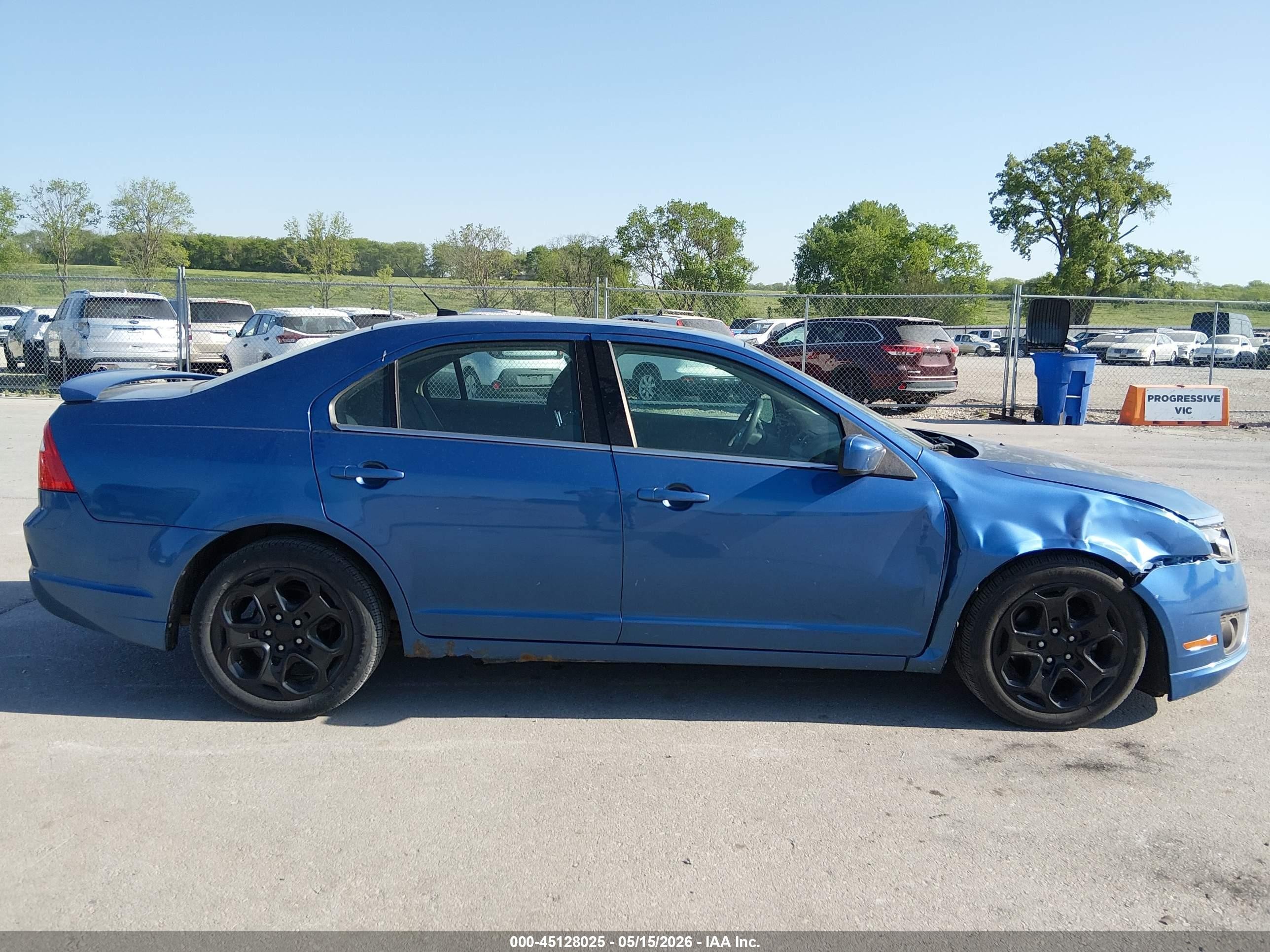 2010 Ford Fusion Se Blue vin: 3FAHP0HA4AR216033