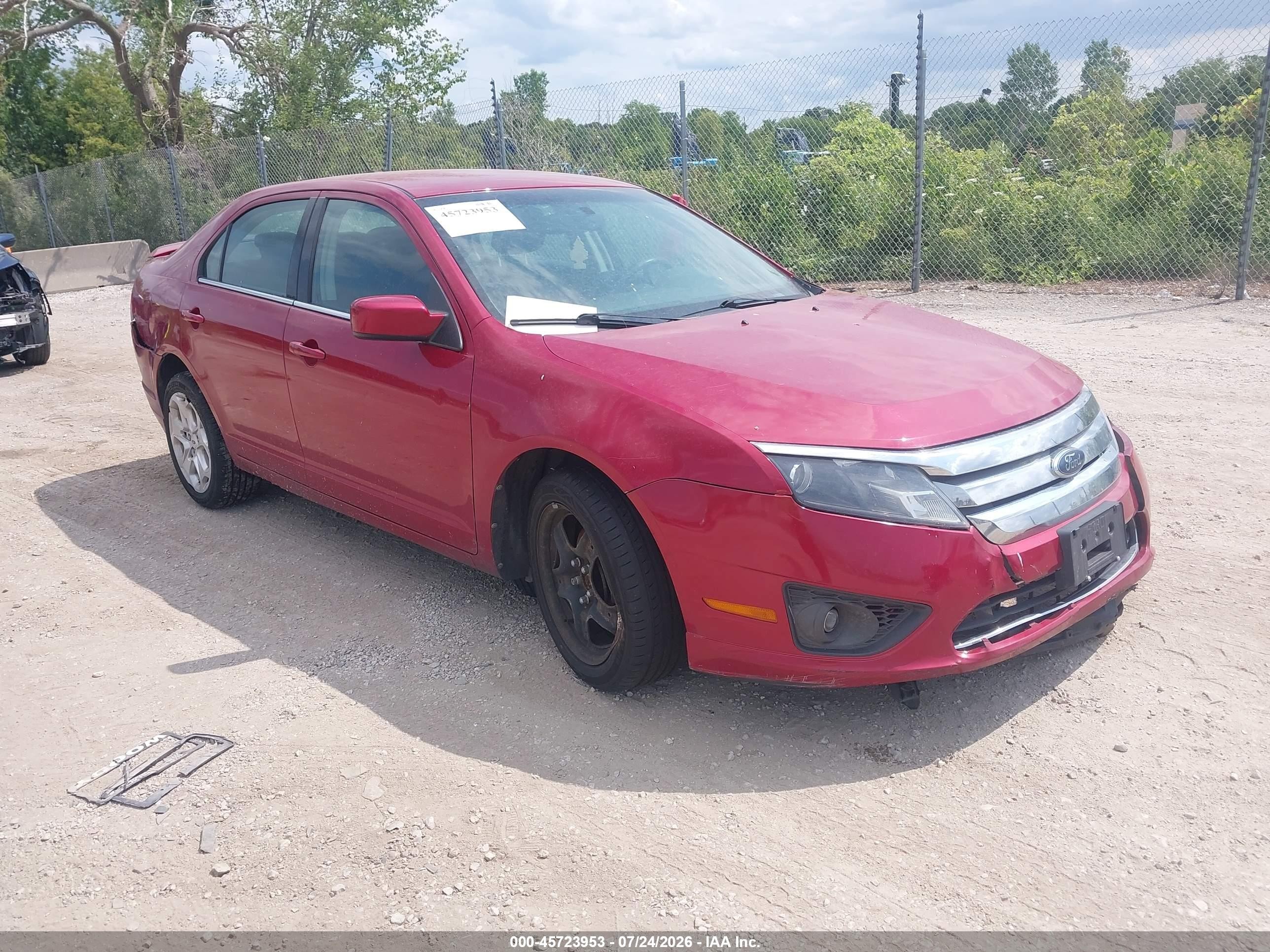 2010 Ford Fusion Se Красный vin: 3FAHP0HA4AR243250