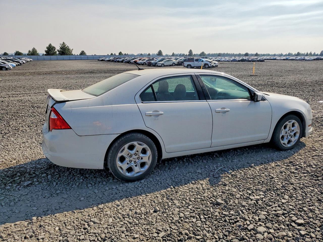2010 Ford Fusion Se White vin: 3FAHP0HA4AR249839