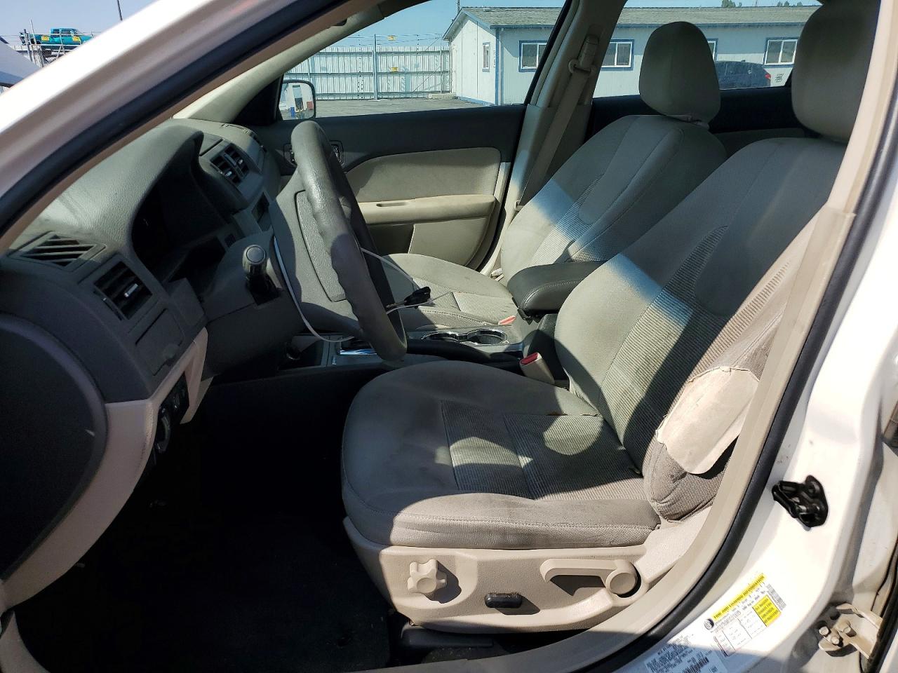 2010 Ford Fusion Se White vin: 3FAHP0HA4AR249839