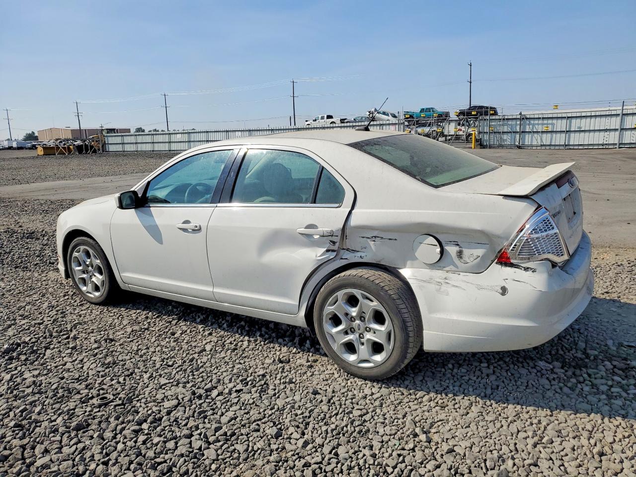 2010 Ford Fusion Se White vin: 3FAHP0HA4AR249839