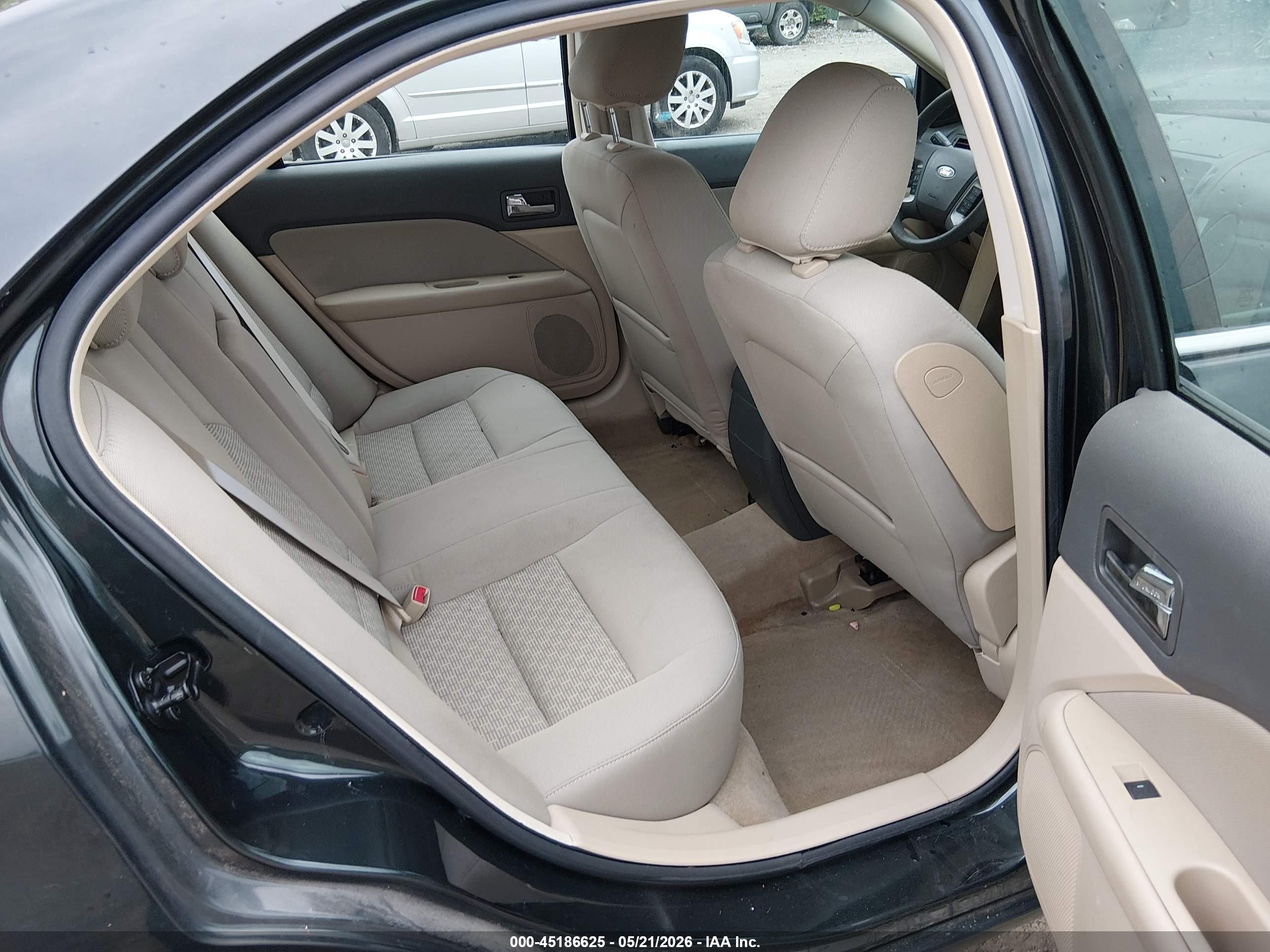 2010 Ford Fusion Se Black vin: 3FAHP0HA4AR273915