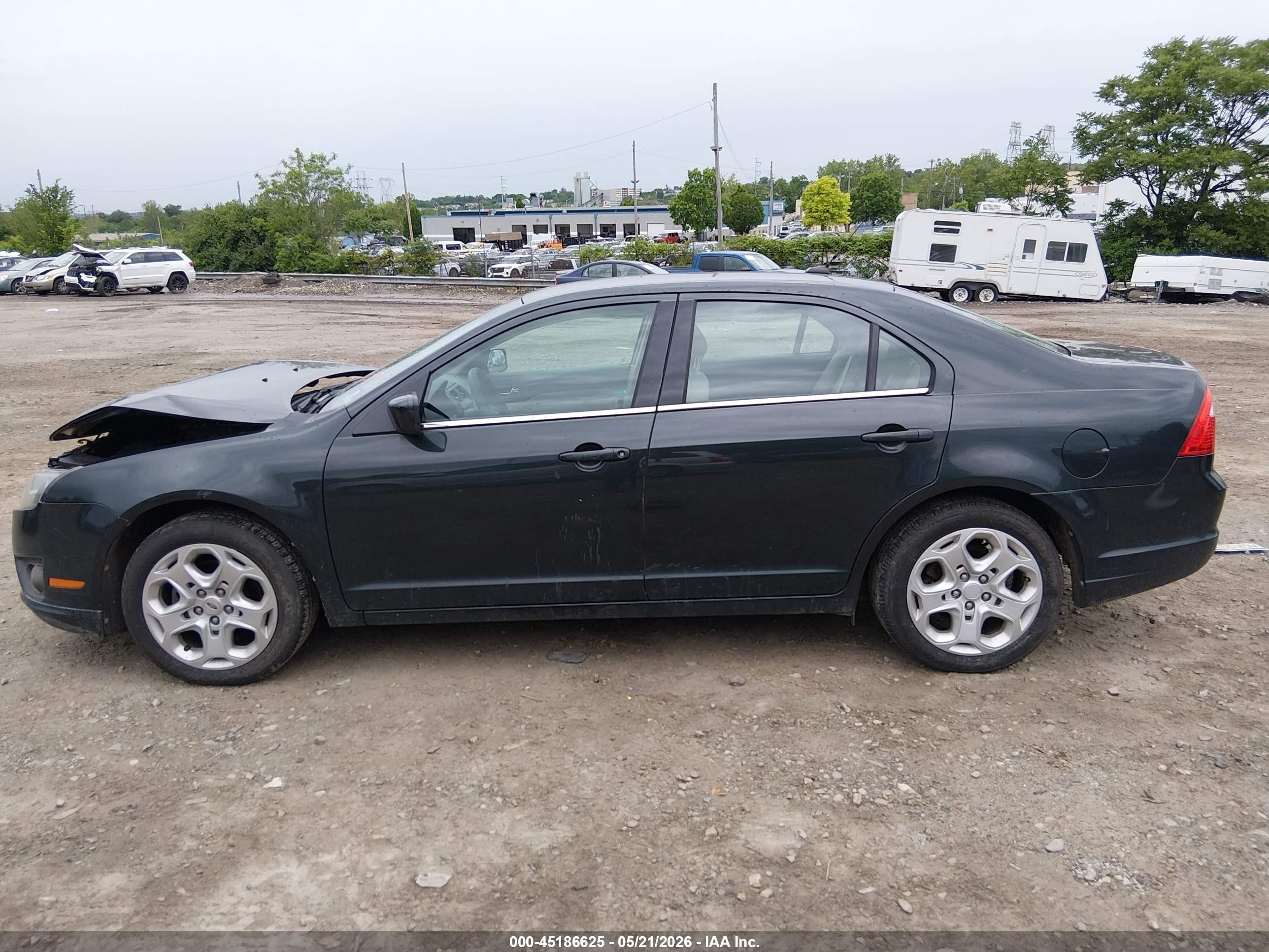 2010 Ford Fusion Se Black vin: 3FAHP0HA4AR273915