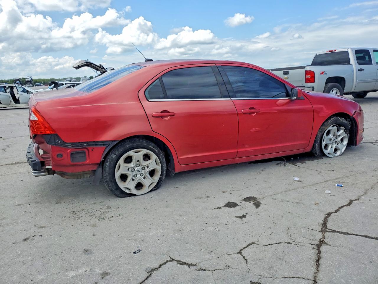 2010 Ford Fusion Se Красный vin: 3FAHP0HA4AR292982