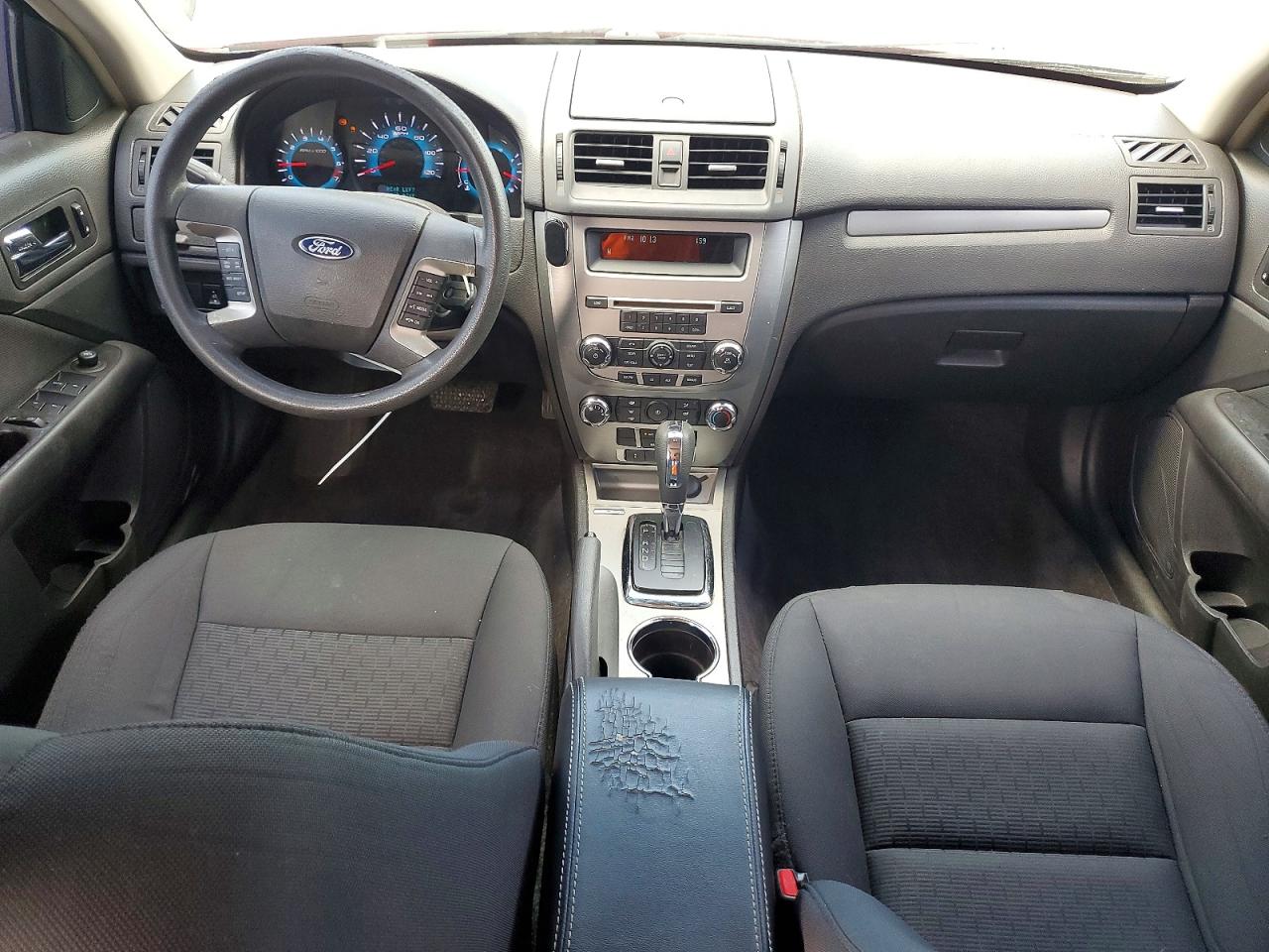 2010 Ford Fusion Se Красный vin: 3FAHP0HA4AR292982