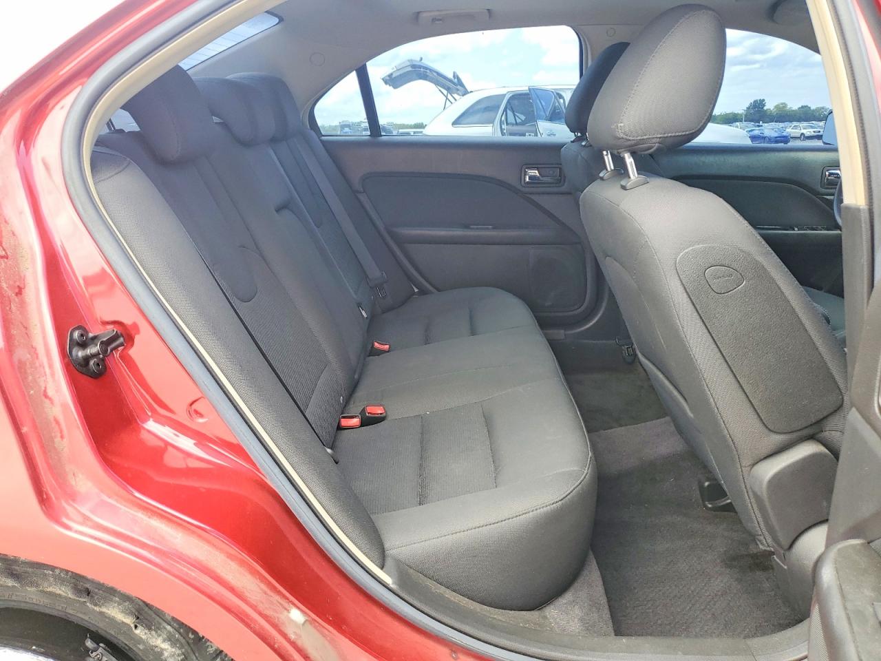 2010 Ford Fusion Se Красный vin: 3FAHP0HA4AR292982
