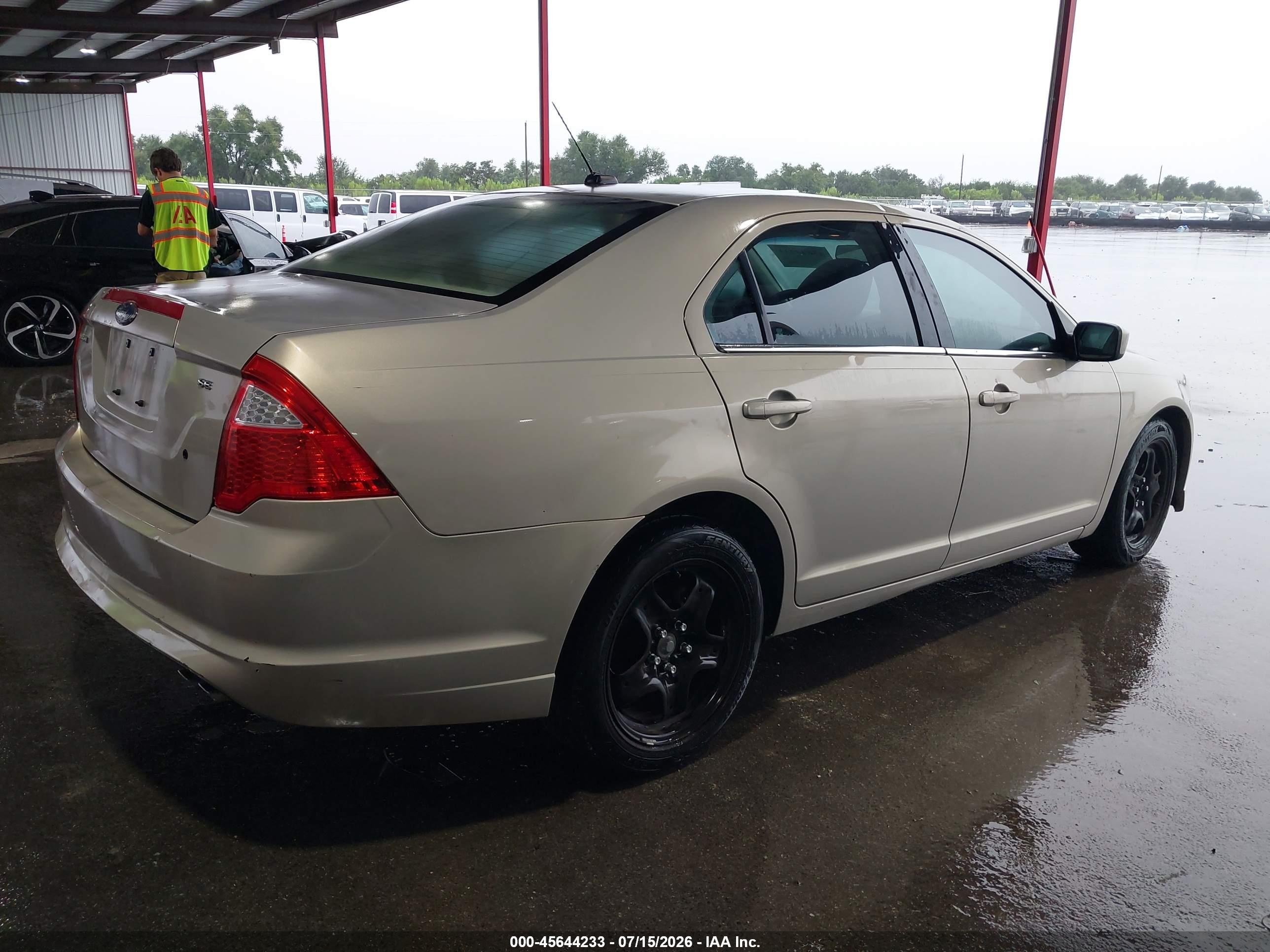 2010 Ford Fusion Se Cream vin: 3FAHP0HA4AR294229