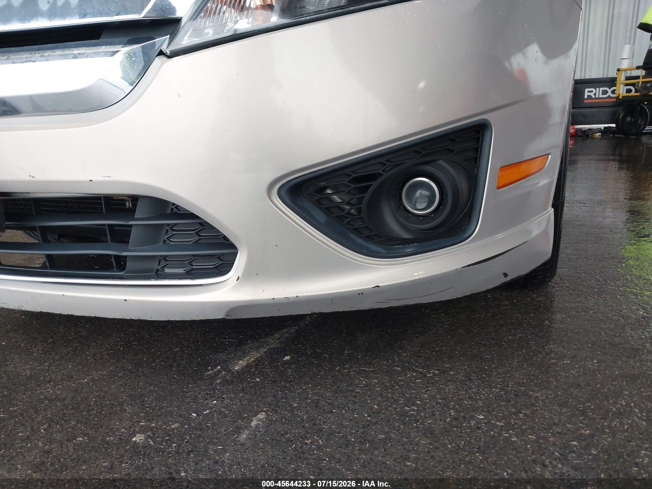 2010 Ford Fusion Se Cream vin: 3FAHP0HA4AR294229