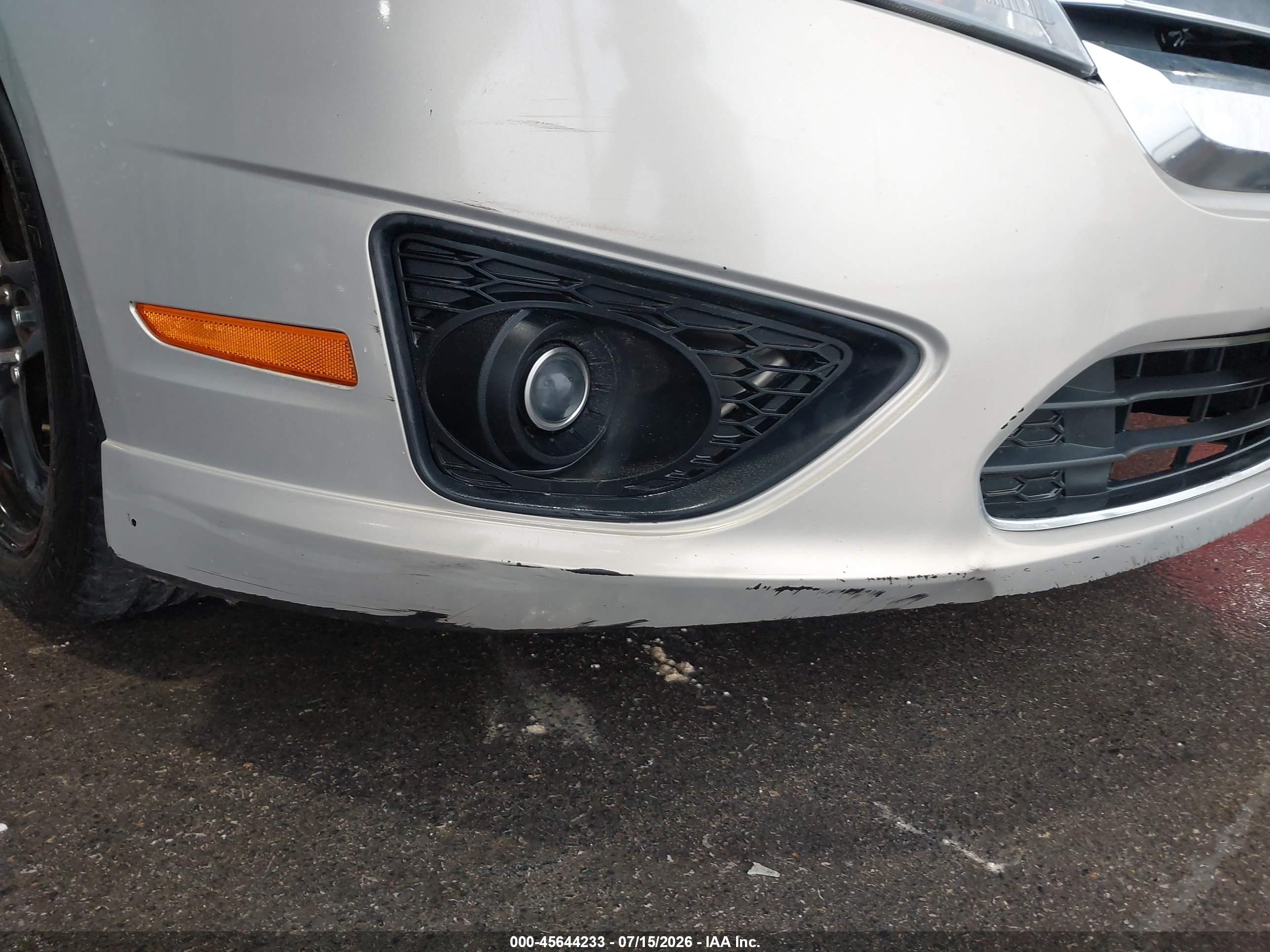 2010 Ford Fusion Se Cream vin: 3FAHP0HA4AR294229