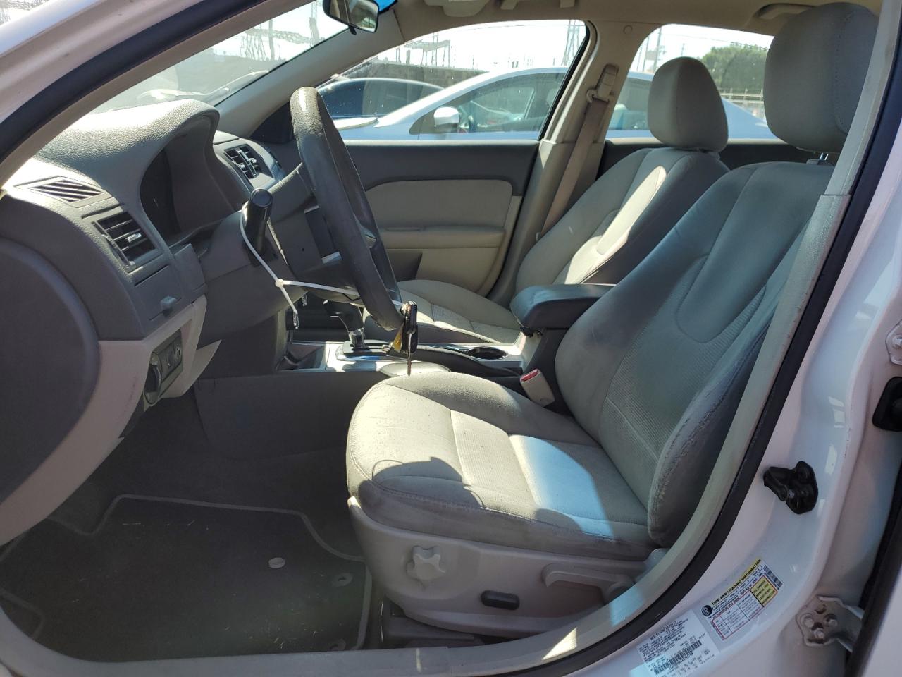 2010 Ford Fusion Se Белый vin: 3FAHP0HA4AR296708