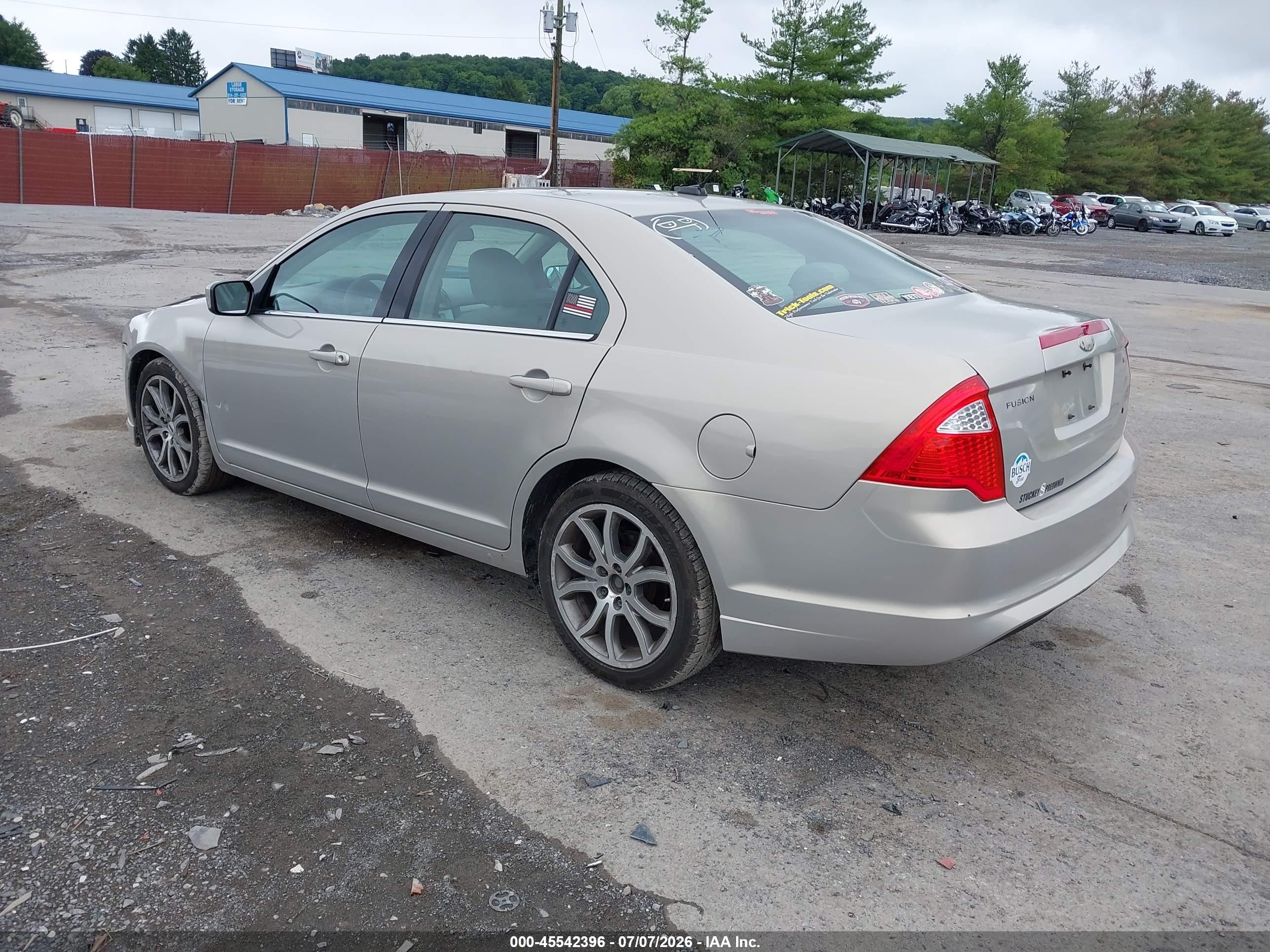 2010 Ford Fusion Se Tan vin: 3FAHP0HA4AR317010