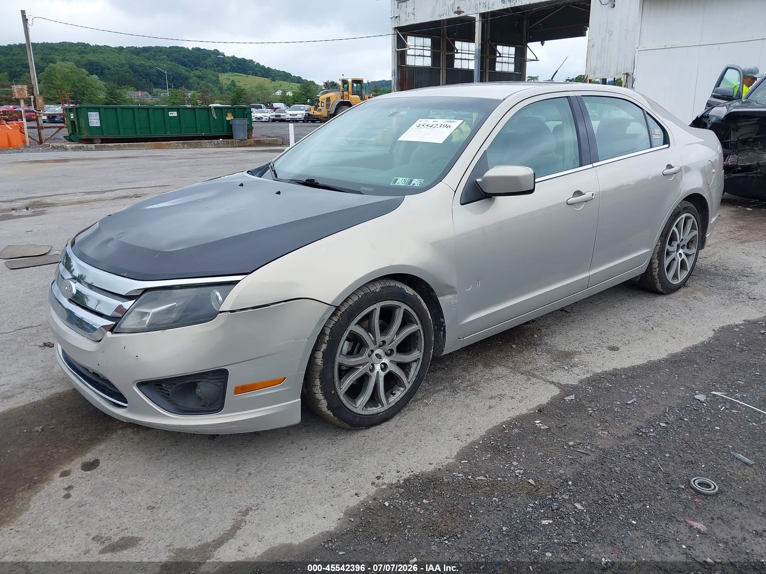 2010 Ford Fusion Se Tan vin: 3FAHP0HA4AR317010